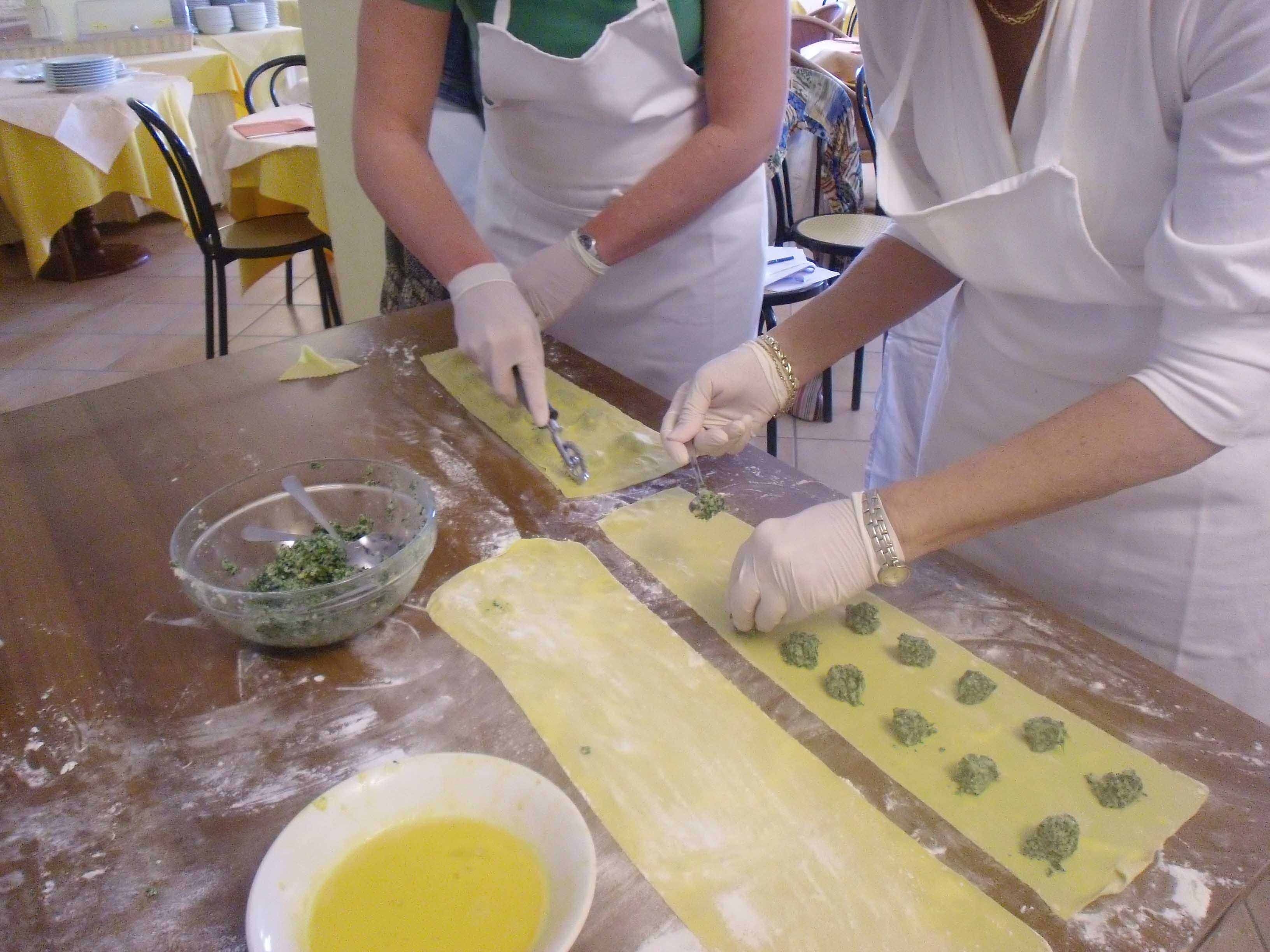 1/2 Day Gourmet Cooking with Chef Paolo Monti - The Fresh Pasta and Sauces Class