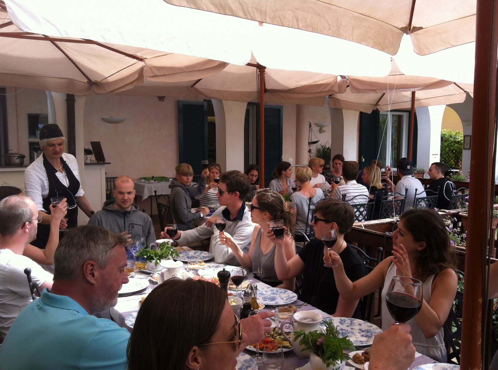 3-Course Cooking Class on Hills of Sorrento in Family Villa