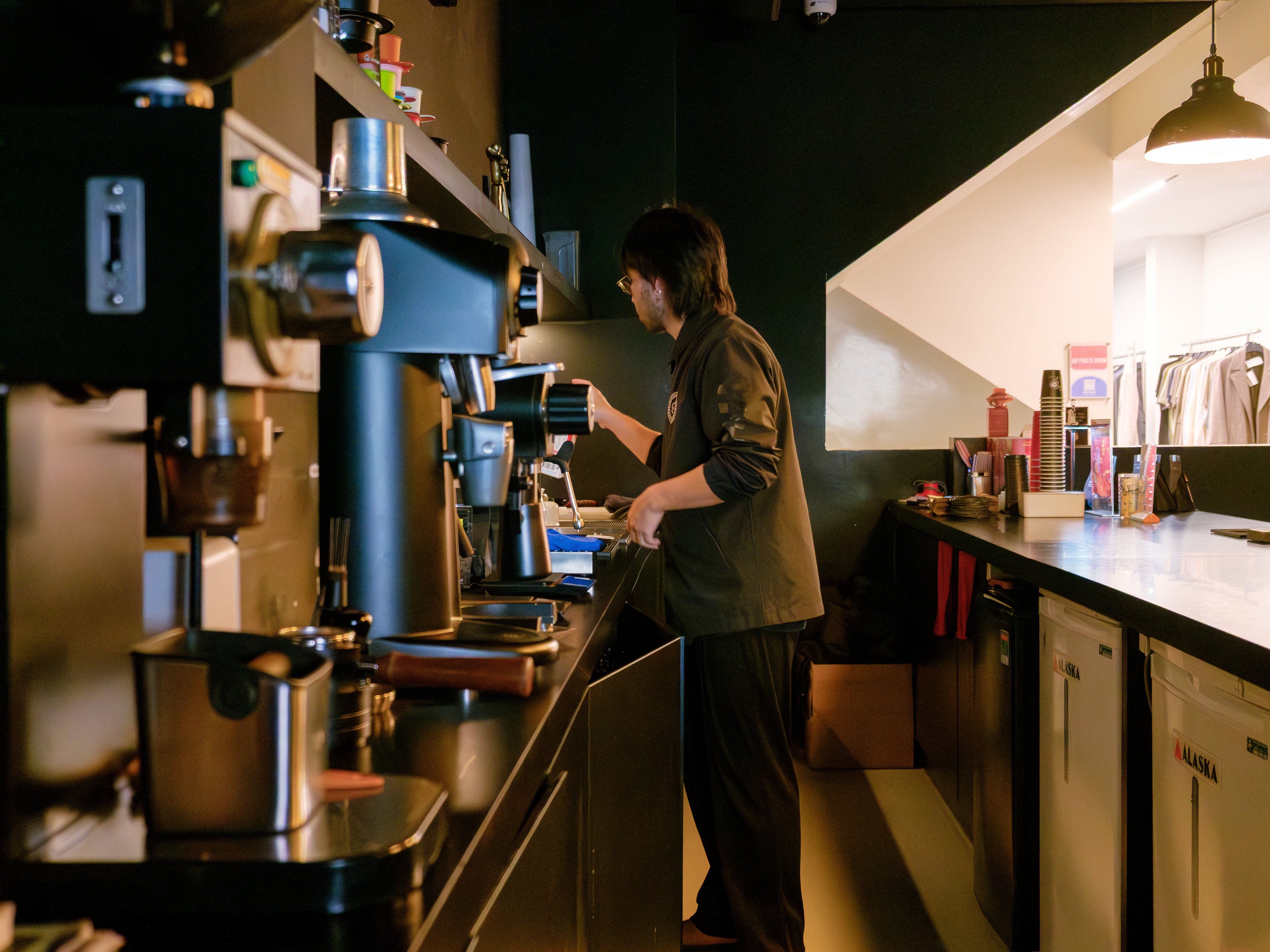 3-Hour Hanoi Barista Training: Espresso Brewing & Latte Art