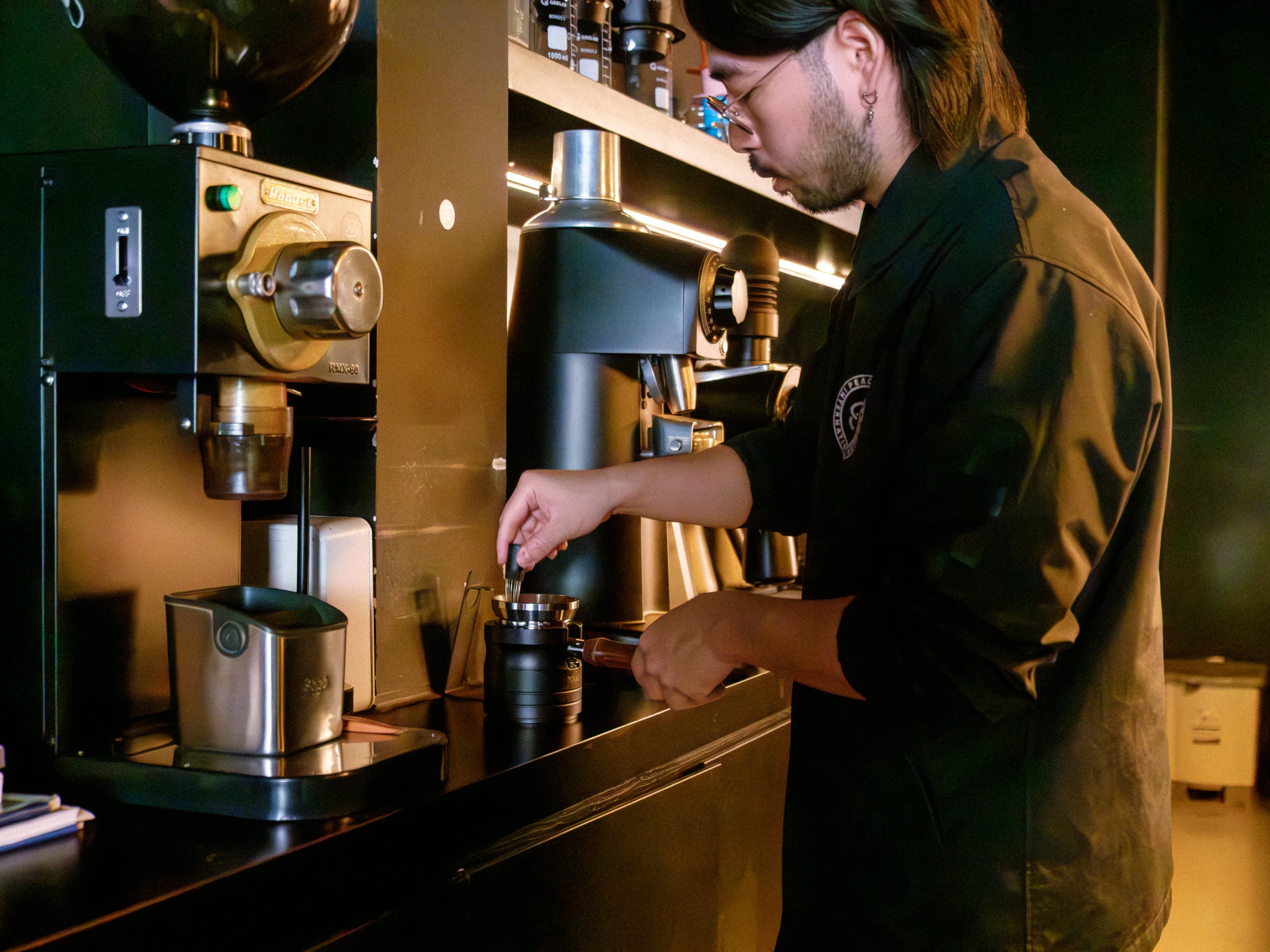 3-Hour Hanoi Barista Training: Espresso Brewing & Latte Art
