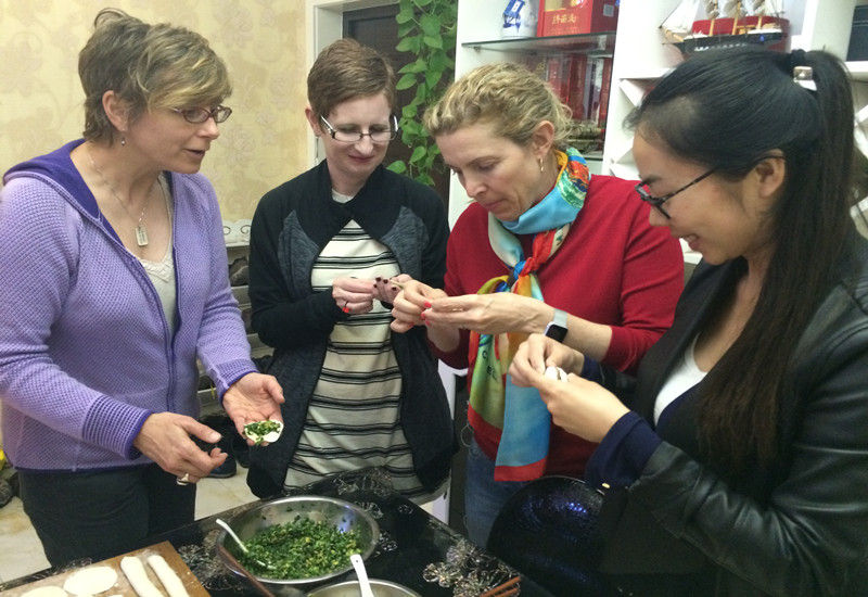 6 Hours Cooking Class in a Local Family with Muslim Quarter Bazaar Tour