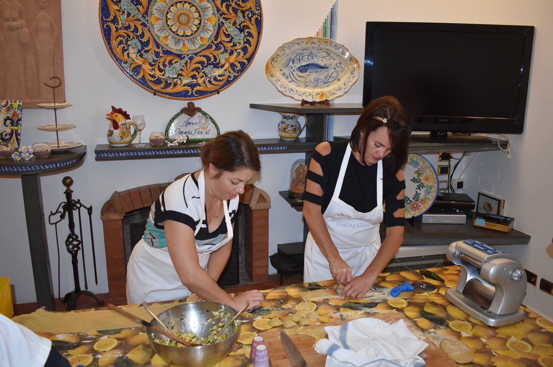 5-Course Cooking Class on Hills of Sorrento in Family Villa