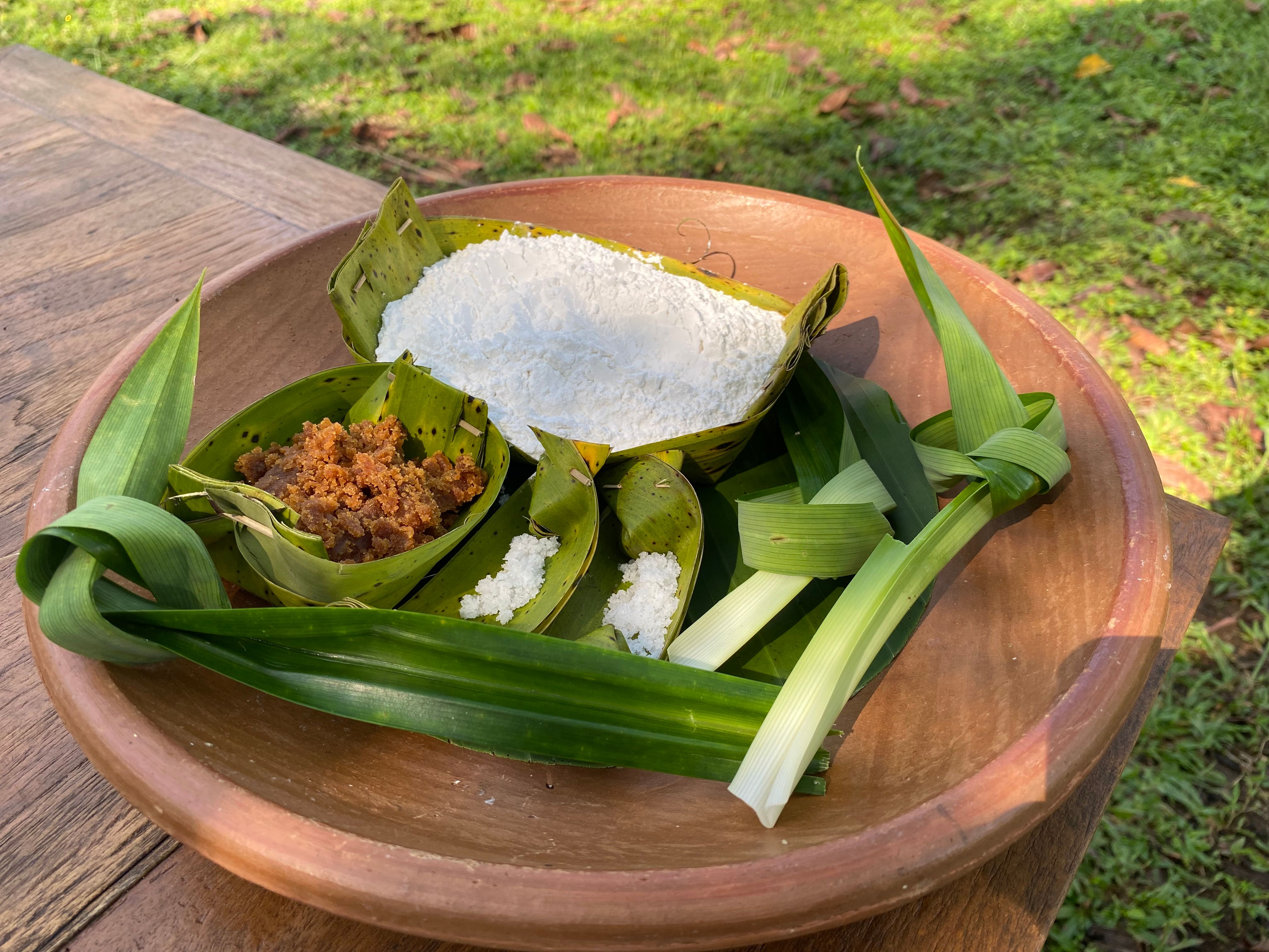 7-Dish Cooking Class in Lush Organic Farm with Vegan Option - Evening Class