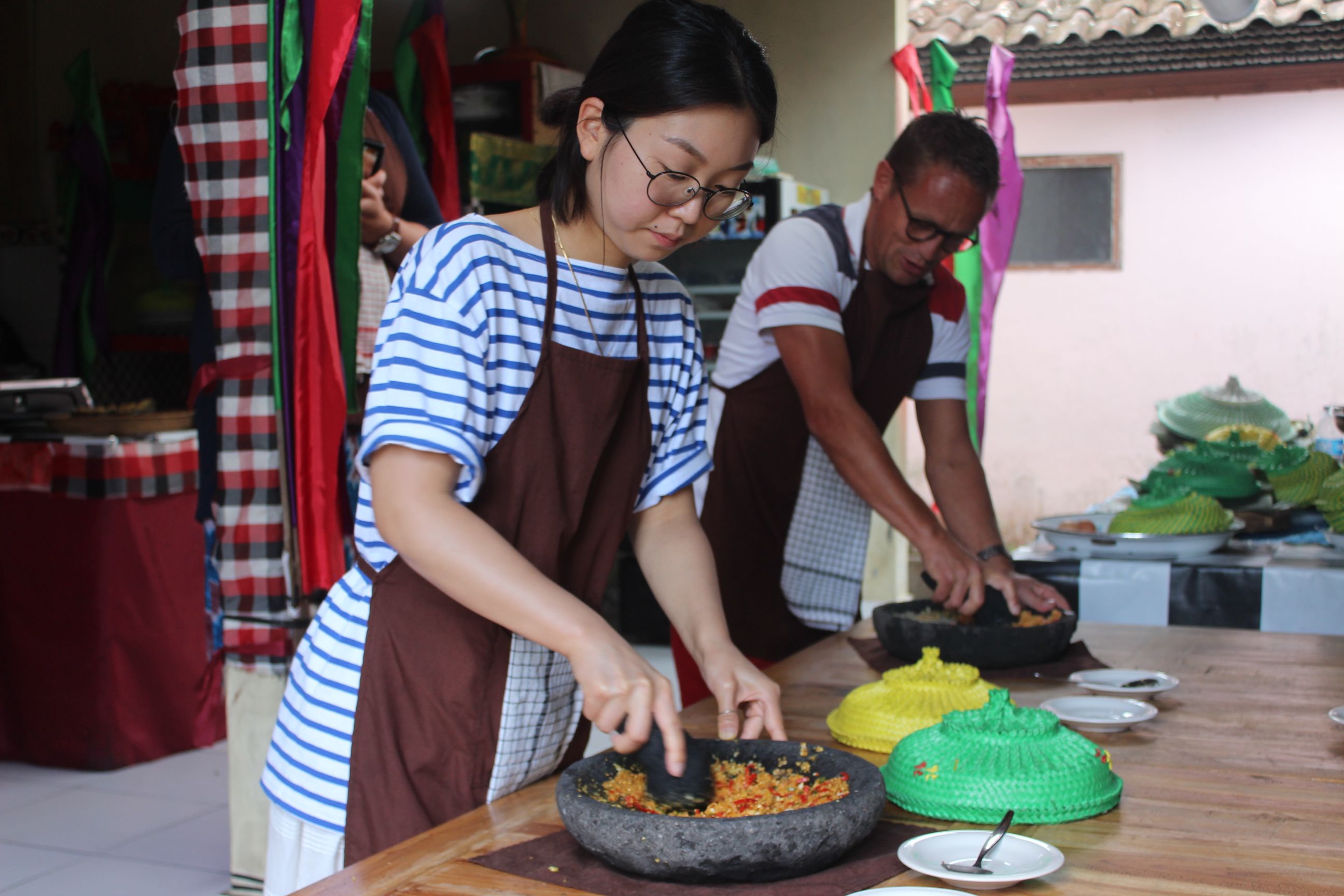 9 Dish Cooking Class + Market Tour + Rice Paddy Visit