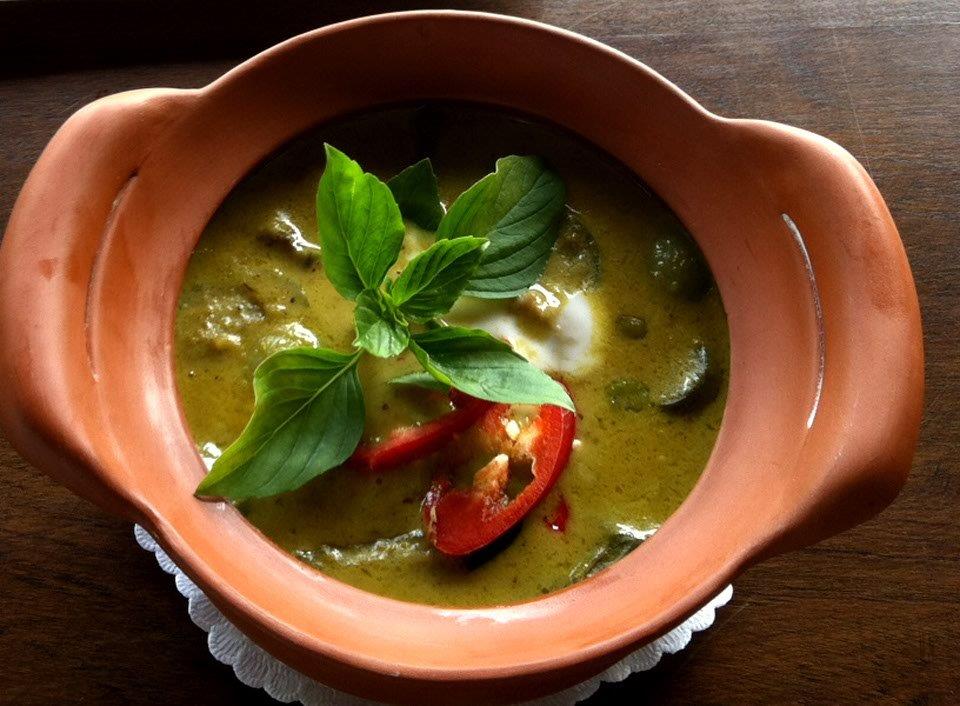 Thai Food Cooking Class with a Touch of Vineyard