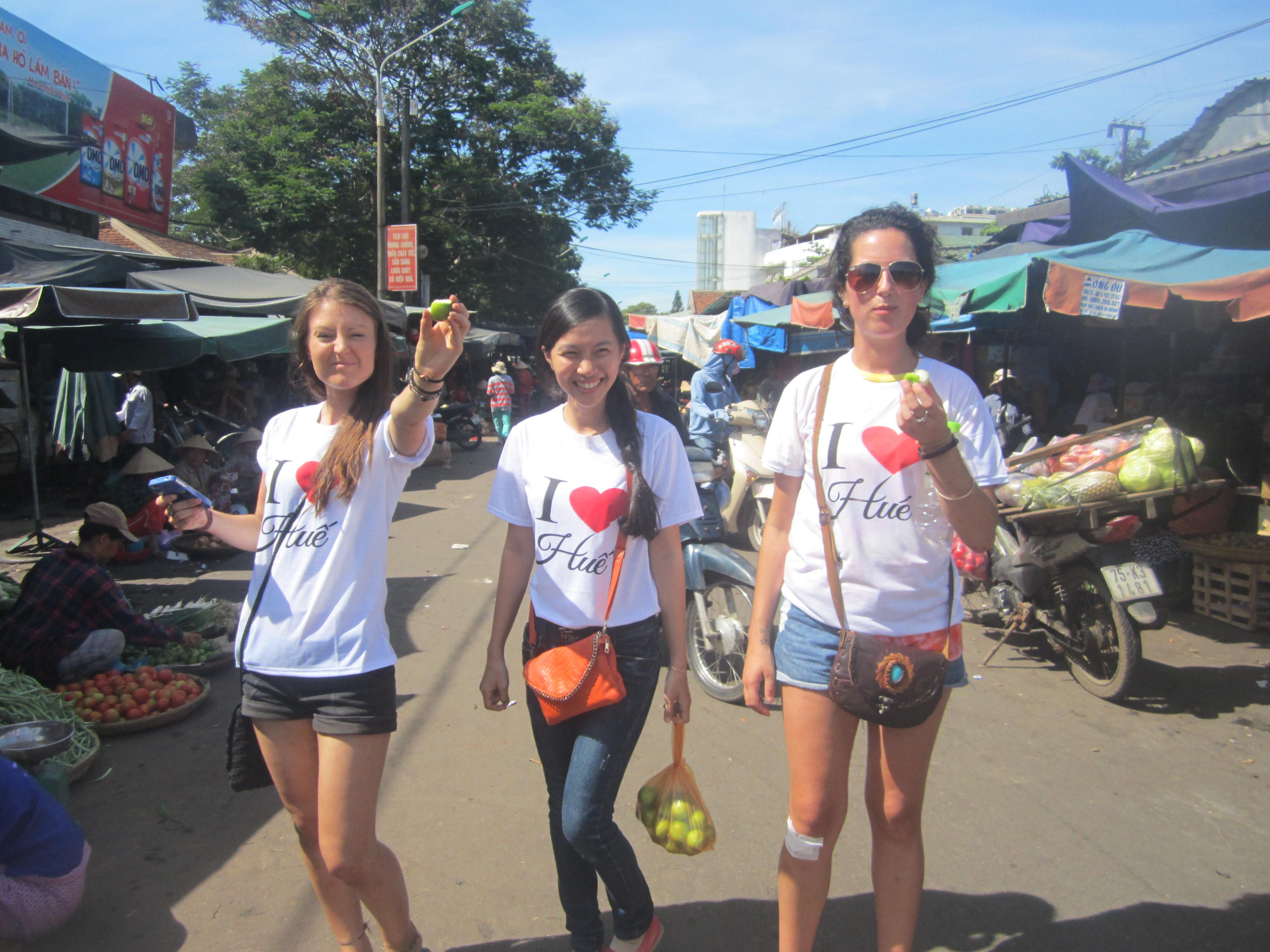 Hue Cooking Class + Market Tour