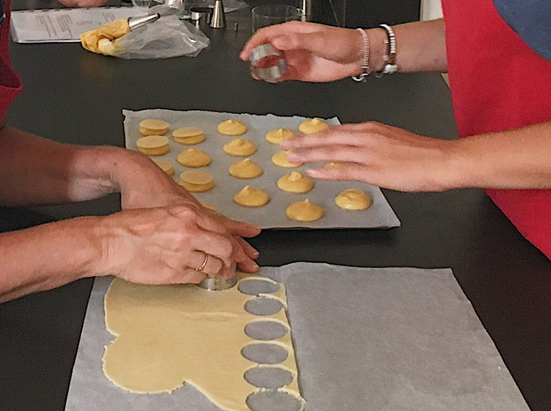 Private Choux Pastry Class in a Parisian Apartment