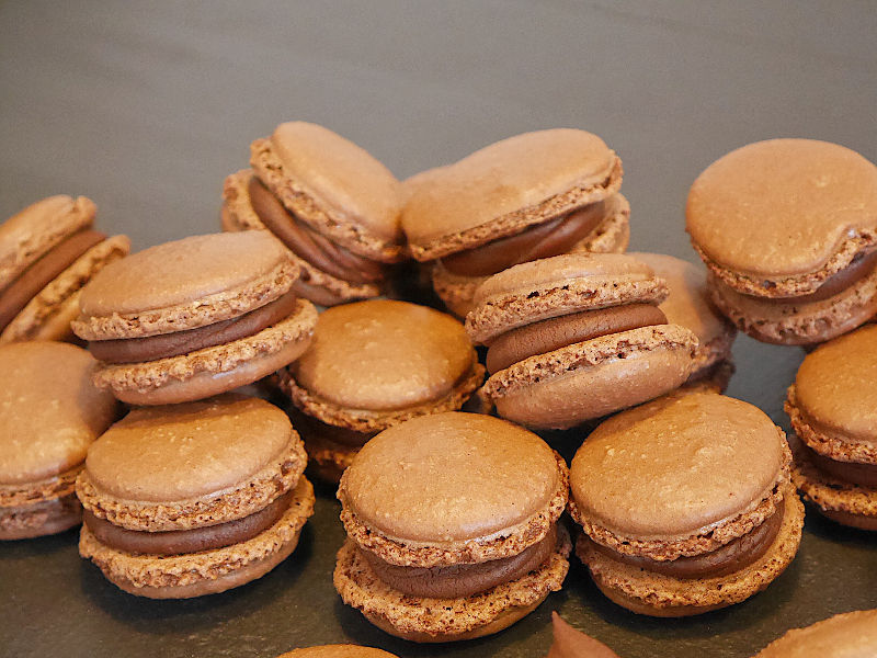 Private Macaron Baking Class in a Parisian Apartment