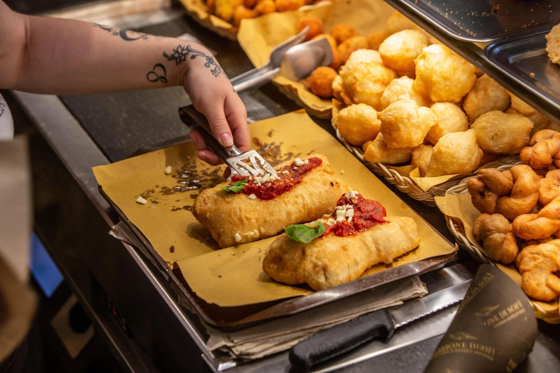 A Naples Street Food Tour Like No Other