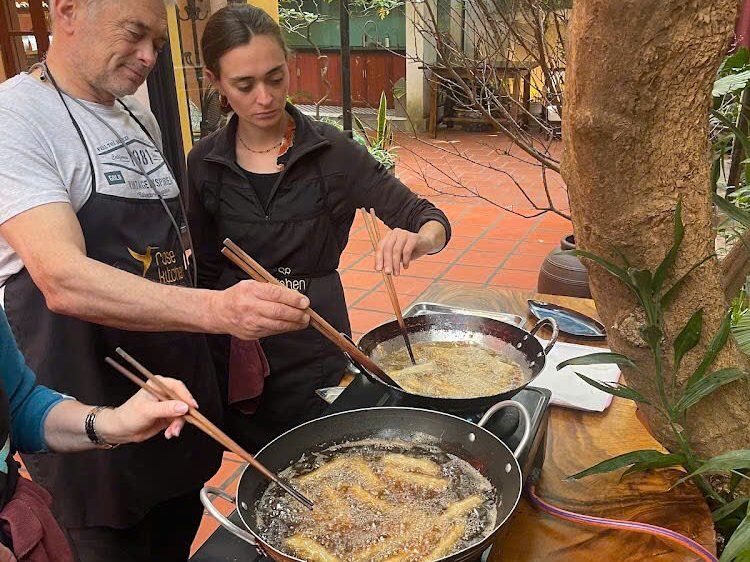A Taste of Hanoi: Banh Xeo, Pho & Che Ngo in a Garden Villa