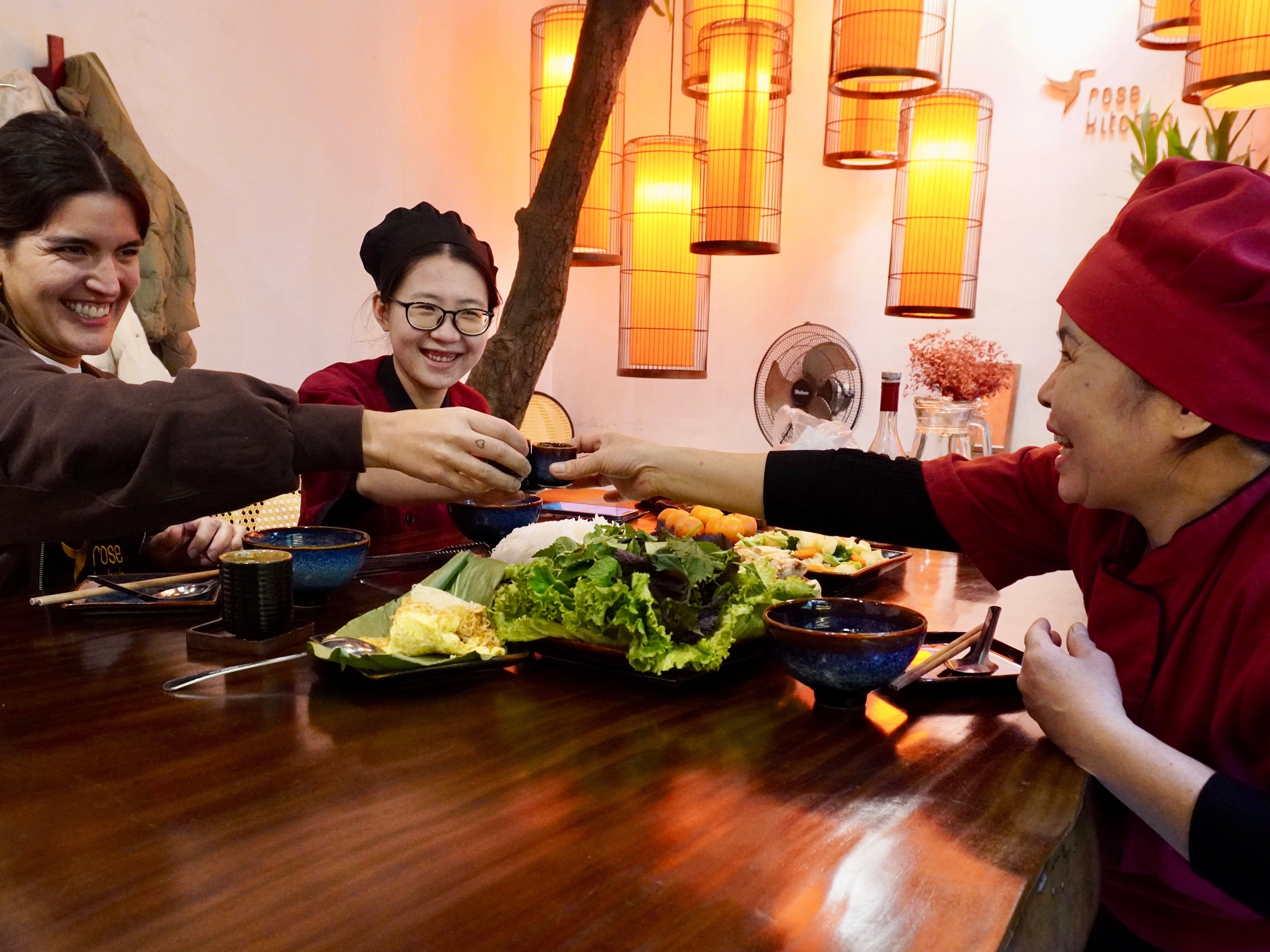 A Taste of Hanoi: Banh Xeo, Pho & Che Ngo in a Garden Villa