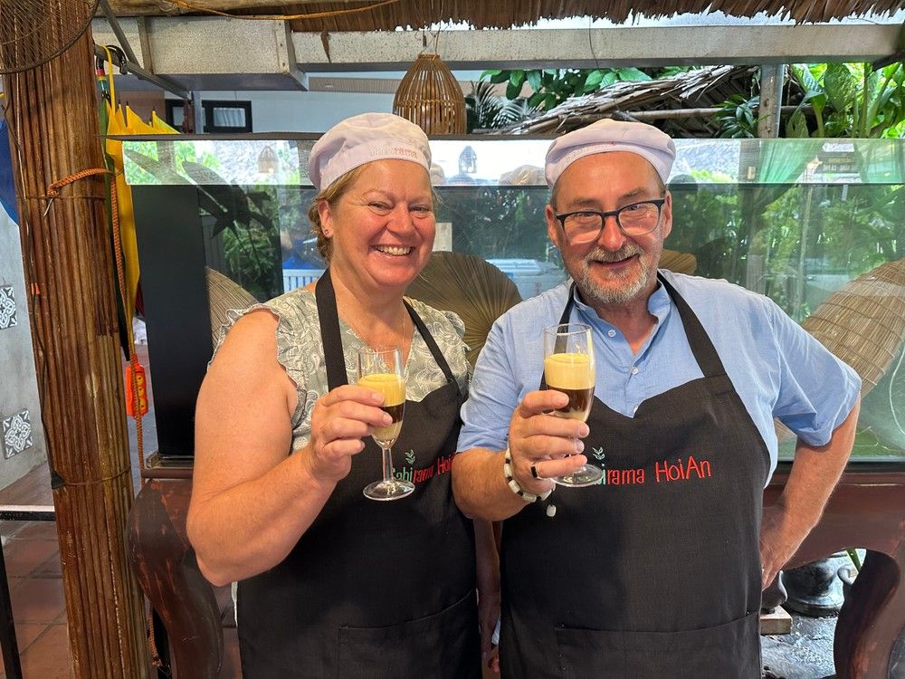 Un avant-goût de tradition : atelier café avec promenade en barque, atelier de fabrication de lanternes ou massage