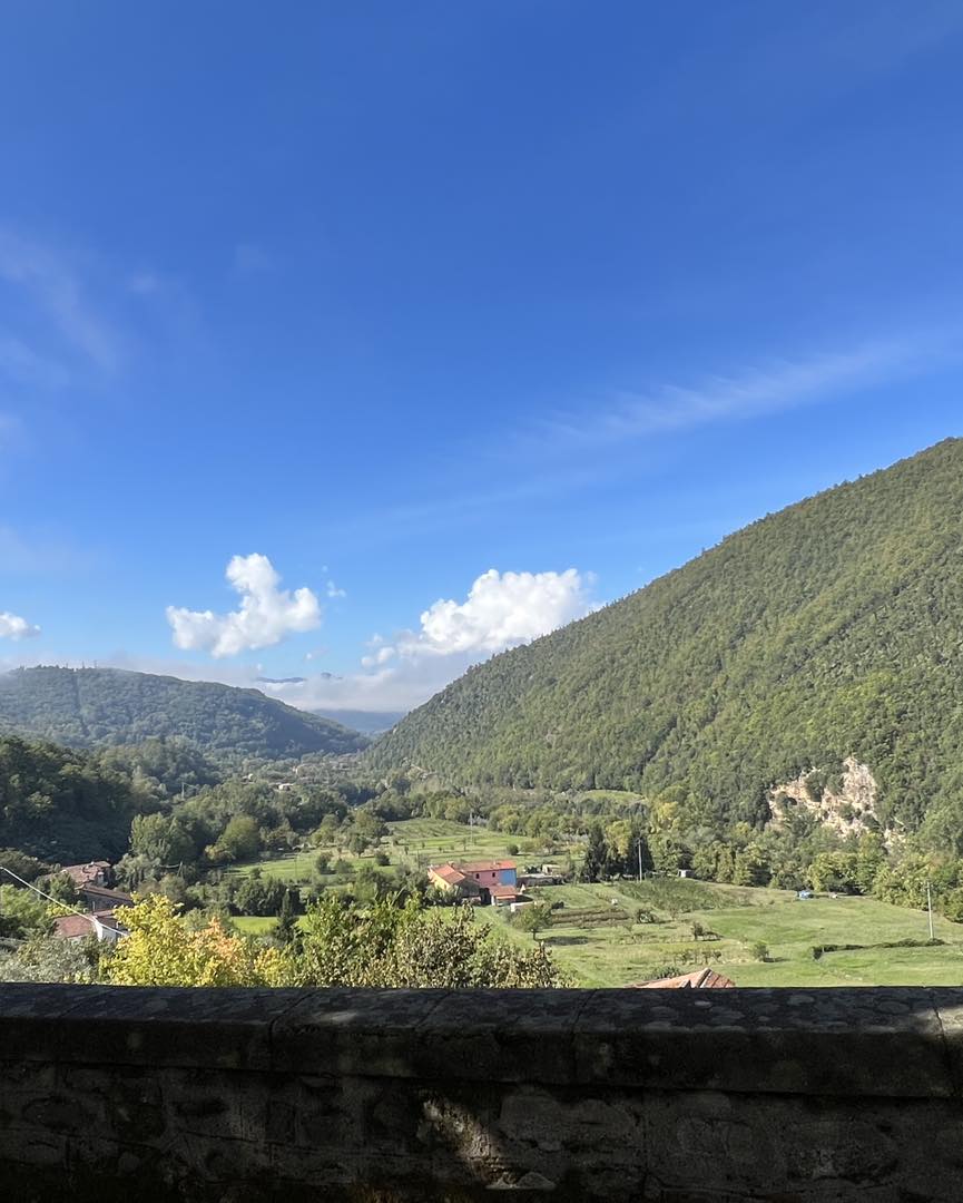 A Week of Authentic Culinary Classes in a Historic Tuscan Village