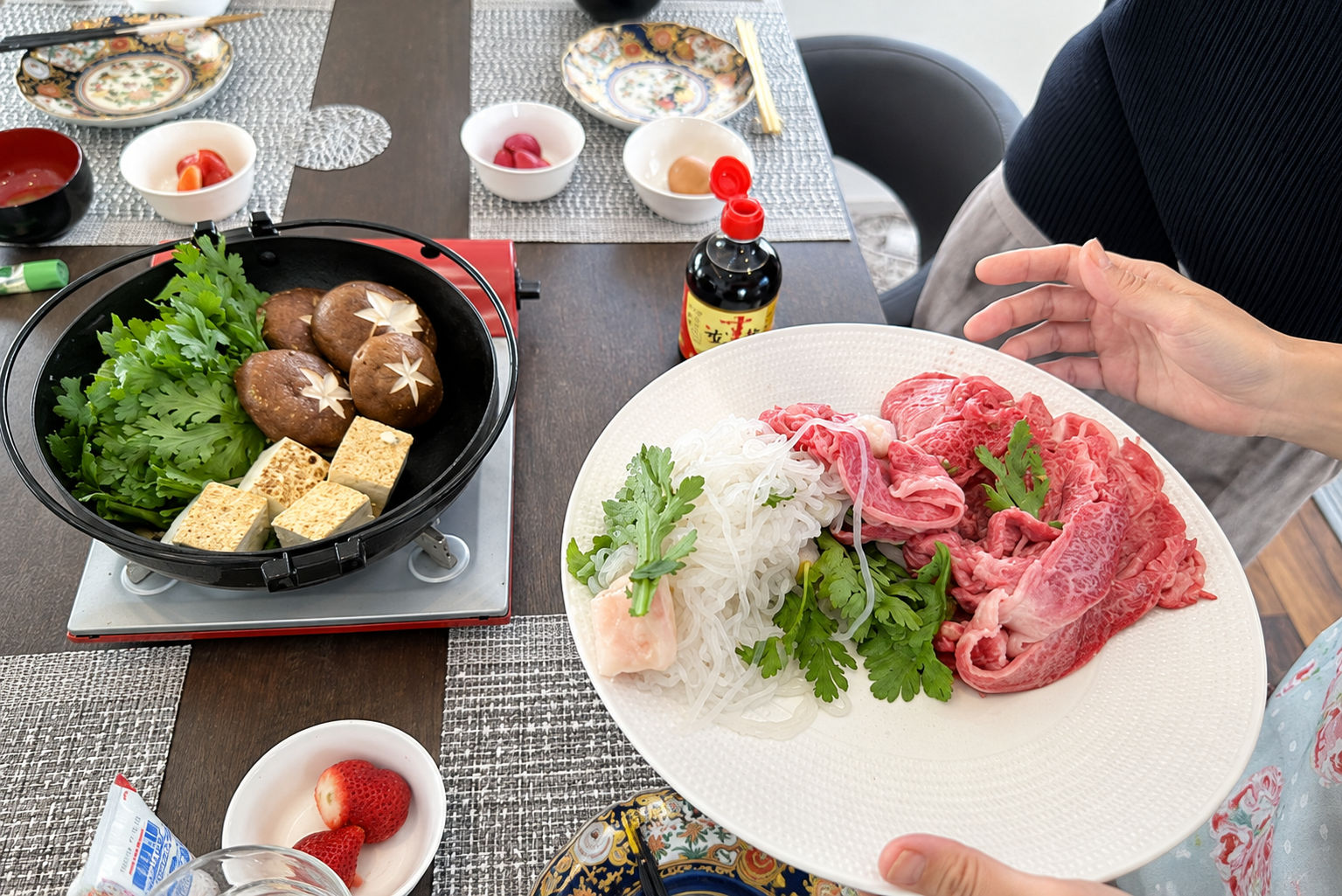 A5 Iga Wagyu Sukiyaki Cooking Experience in a Tokyo Home