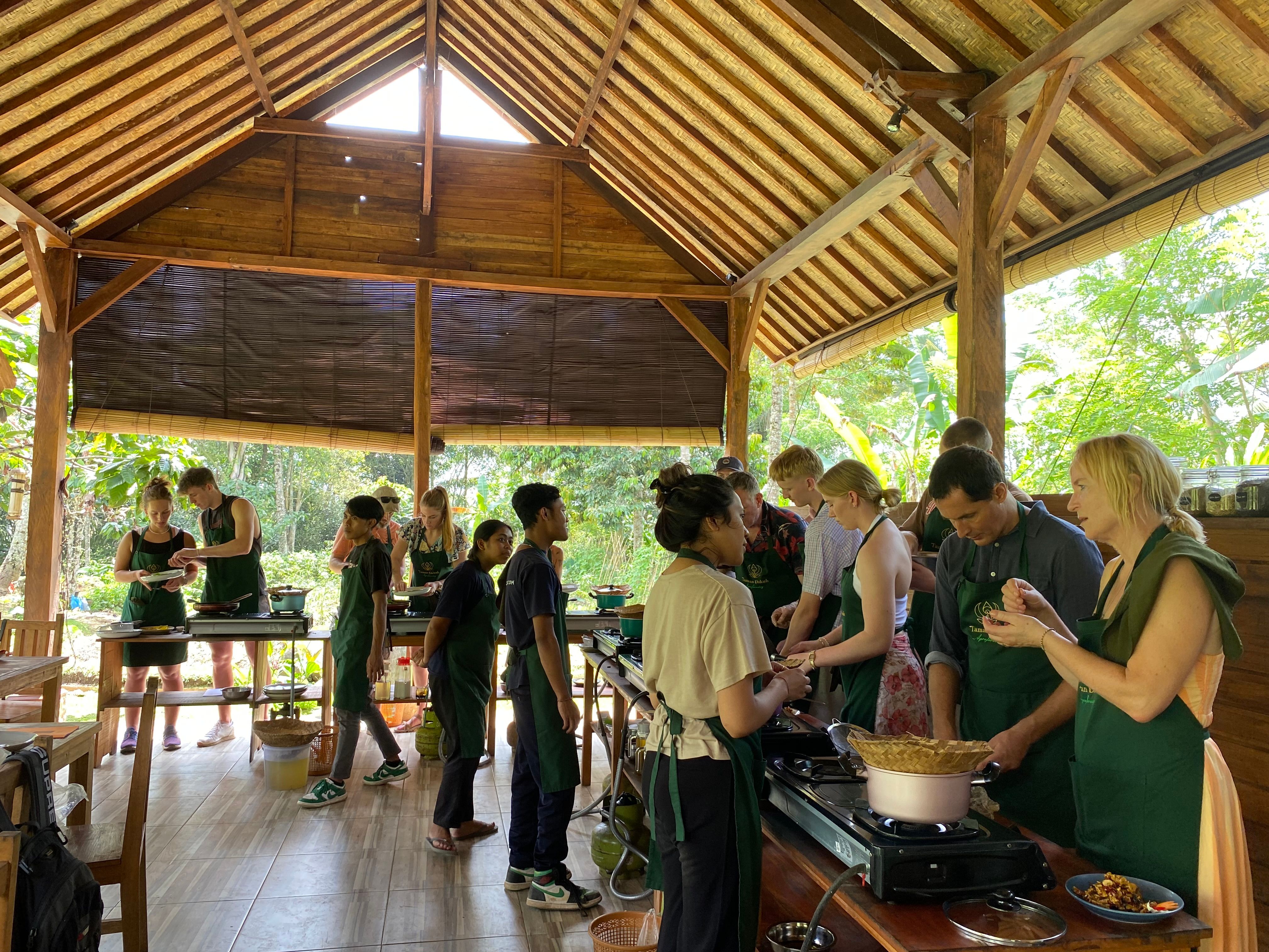Advanced Balinese Cooking Class on Organic Farm - Afternoon and Evening Class