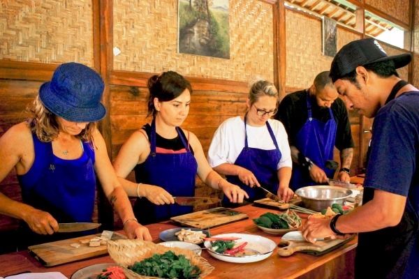 Advanced Balinese Cooking Class on Organic Farm - Morning Class
