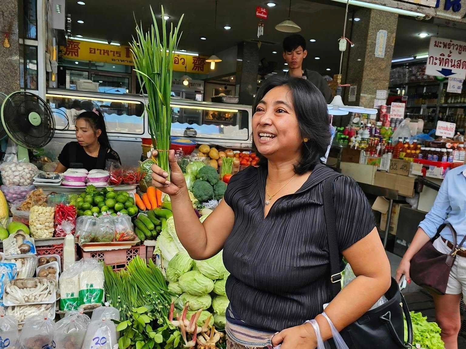 Thai Cooking Experience with German-Speaking Instructor, Market Tour, and Thai Herbal Tea Tasting