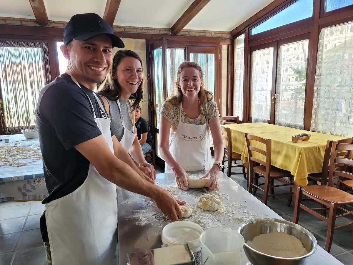 Pasta, Mozzarella and Tiramisu Cooking Class in Amalfi Coast