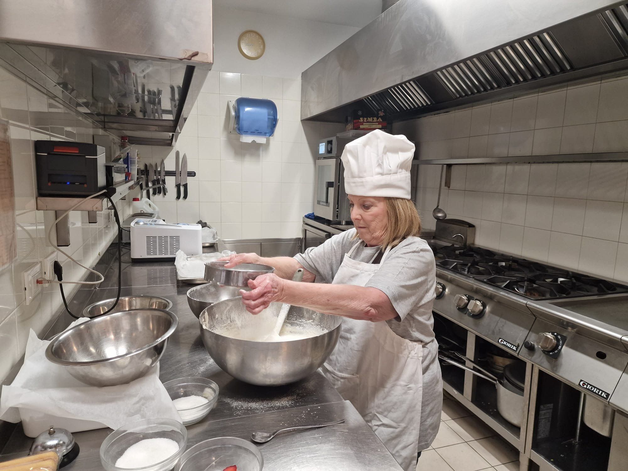 Gelato & Tiramisu Cooking Class in Rome near Campo de' Fiori