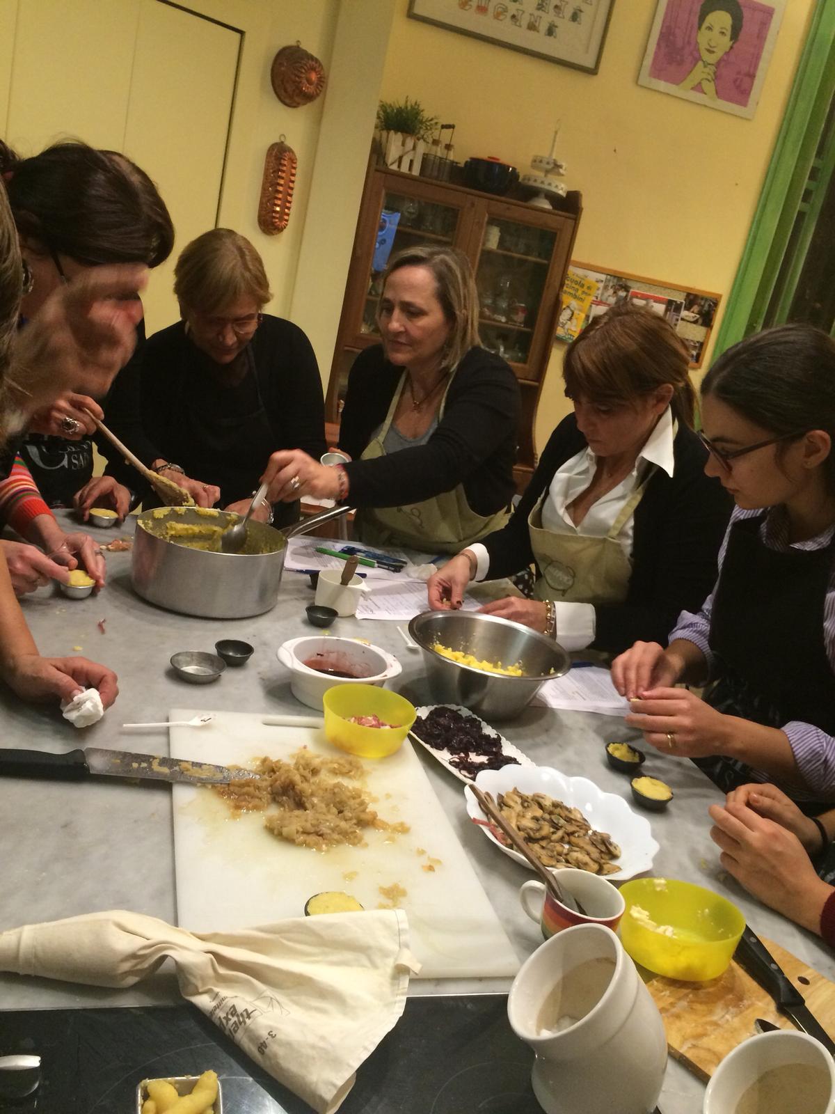 Antignano Market Tour and Hands-on Cooking Session with Giorgia Chiatto