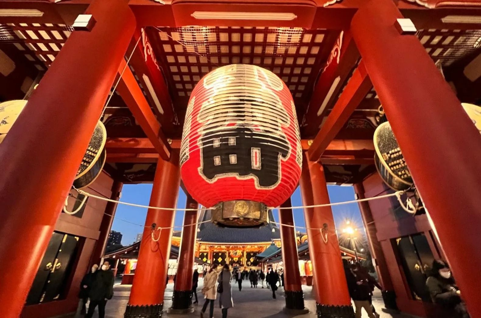Asakusa Twilight Evening Tour