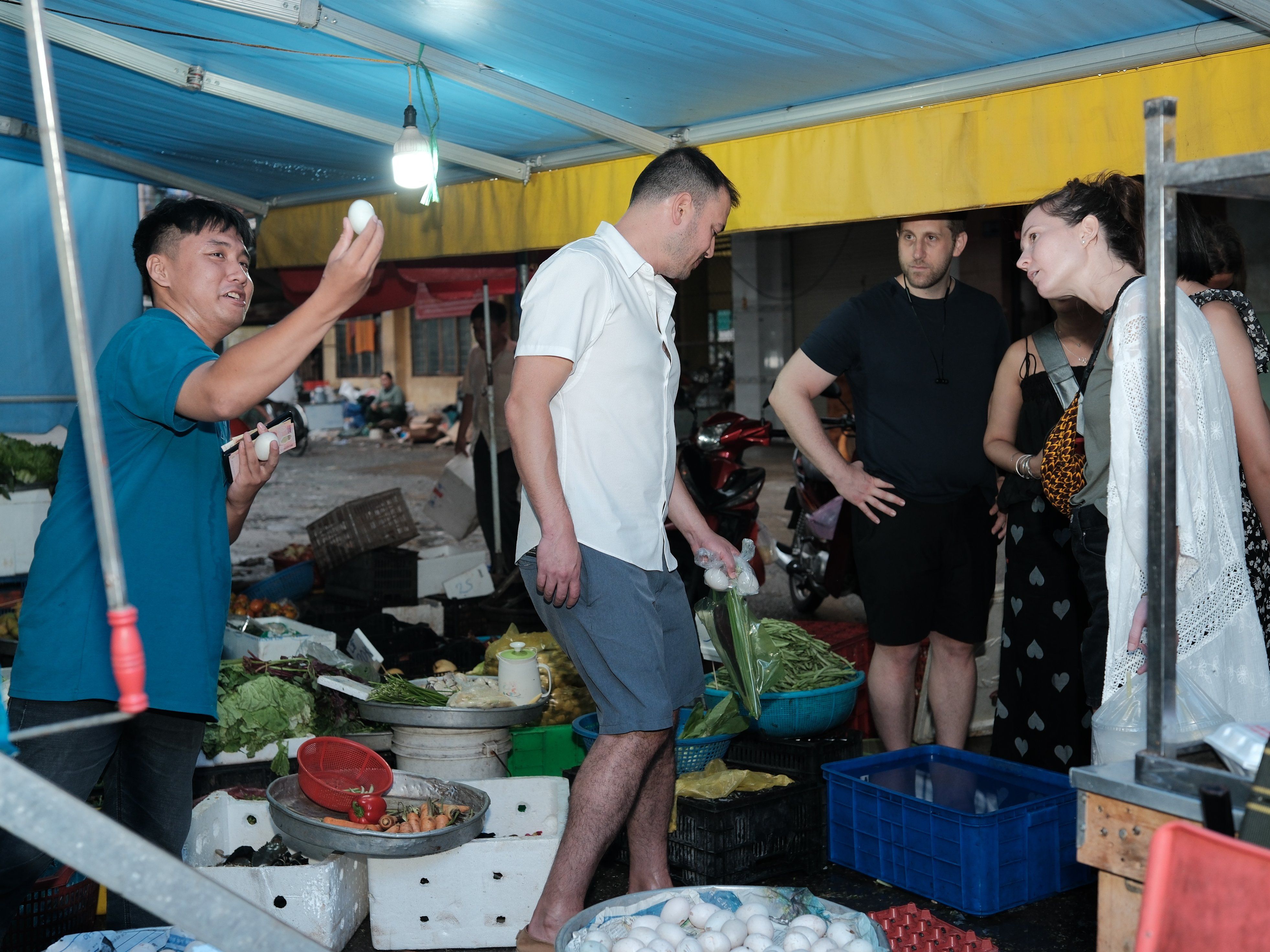 Auntie’s Home Cooking Class with Local Market Tour