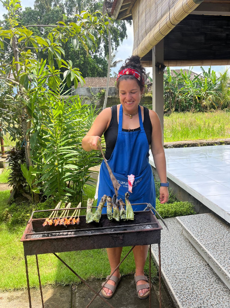 Authentic Balinese Cooking Class with Market & Rice Field Experience