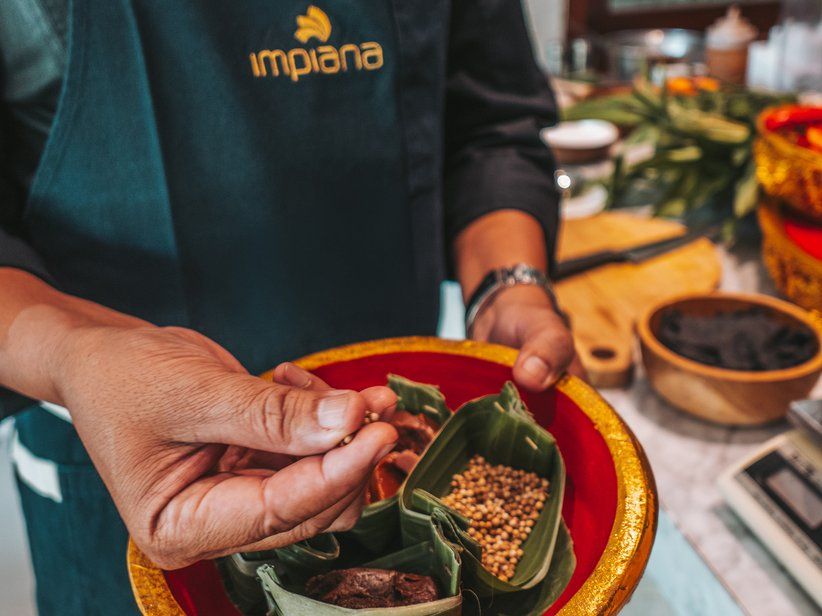 Balinese Market Tour & Authentic Cooking Class in Seminyak