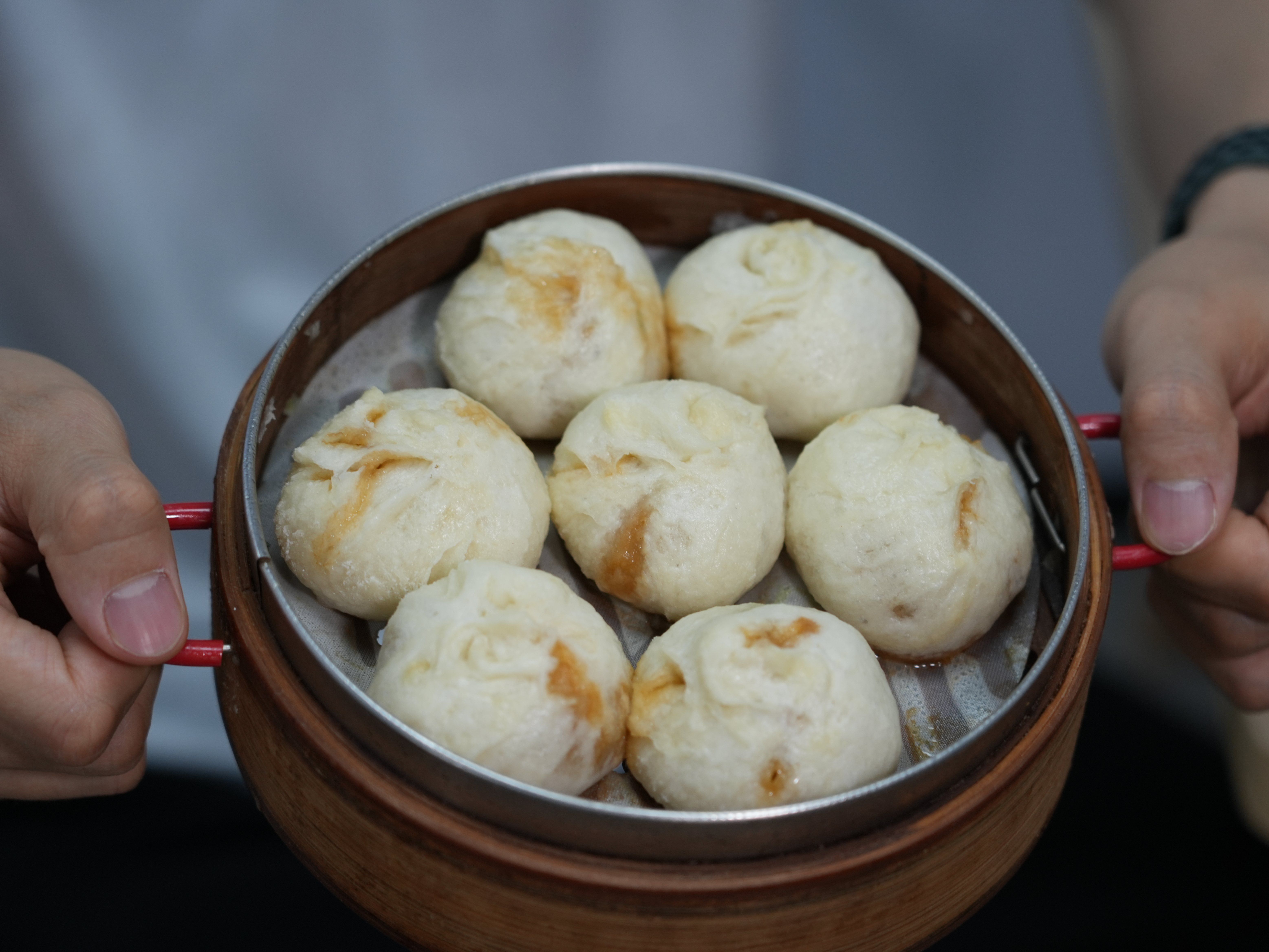 Authentischer Hangzhou-Brötchen- und Suppenknödel-Zubereitungskurs mit einem lokalen Koch
