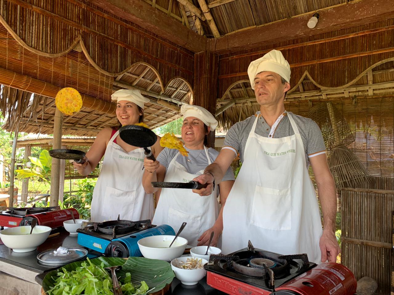 Tra Que Water Wheel Cooking Class with Organic Herb Garden Visits