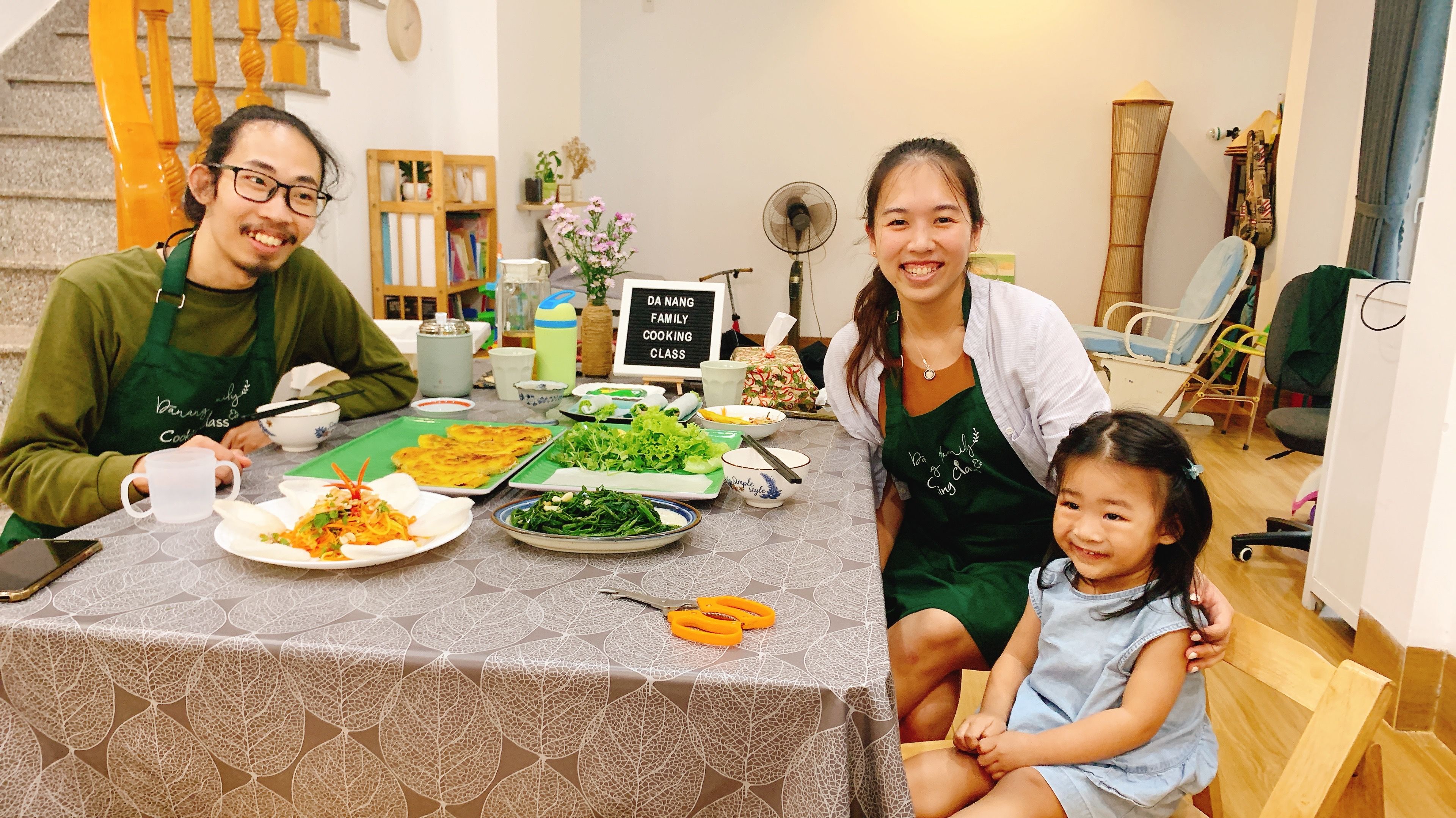 A Hands-On Vietnamese Culinary Adventure in Da Nang
