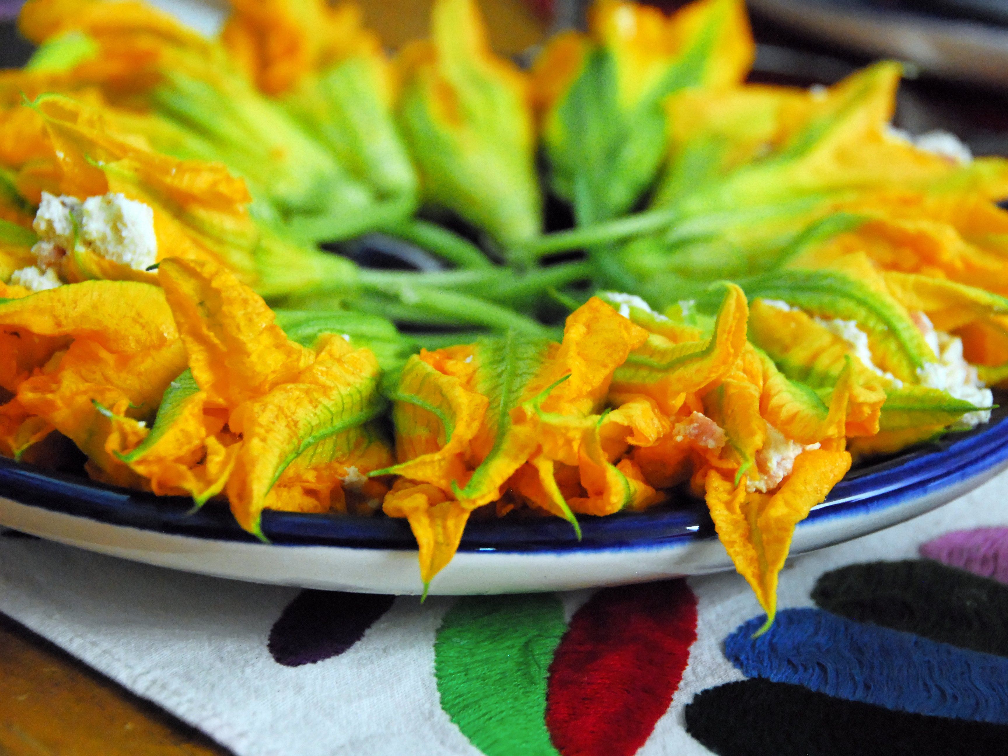 Authentic Oaxacan Cooking Experience and Market Tour