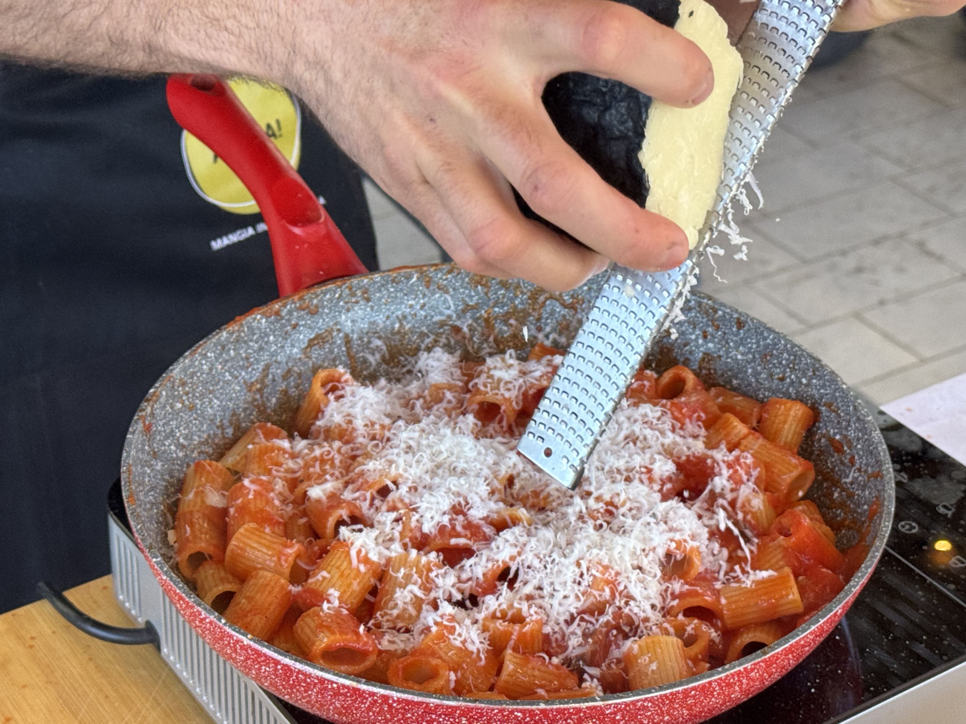 Authentic Roman Cooking Experience on a Private Terrace Near the Vatican