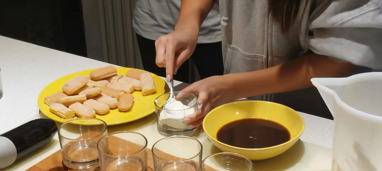 Authentic Sicilian Pasta and Tiramisu Culinary Class in Taormina