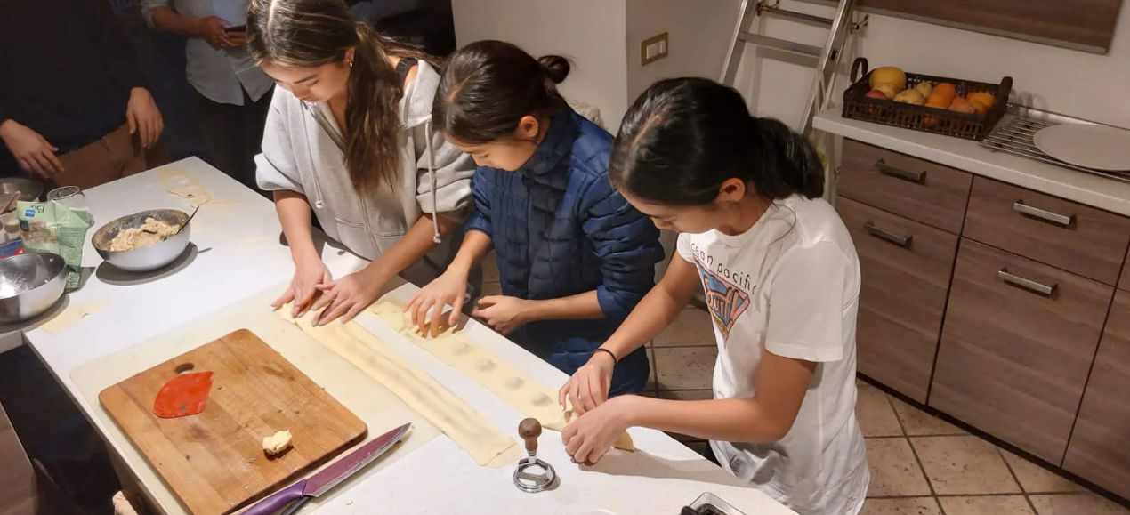 Authentic Sicilian Pasta and Tiramisu Culinary Class in Taormina