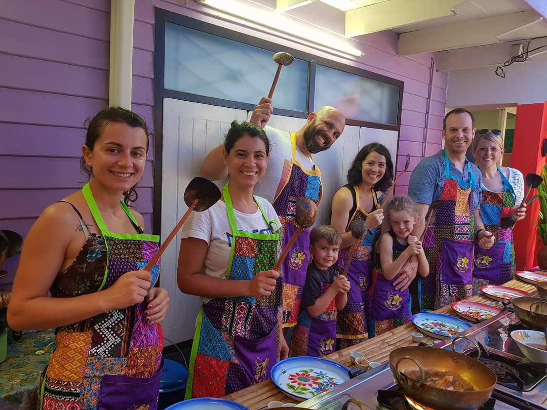 Authentic Thai Cooking in Traditional 100 Year Old House and Local Market Tour