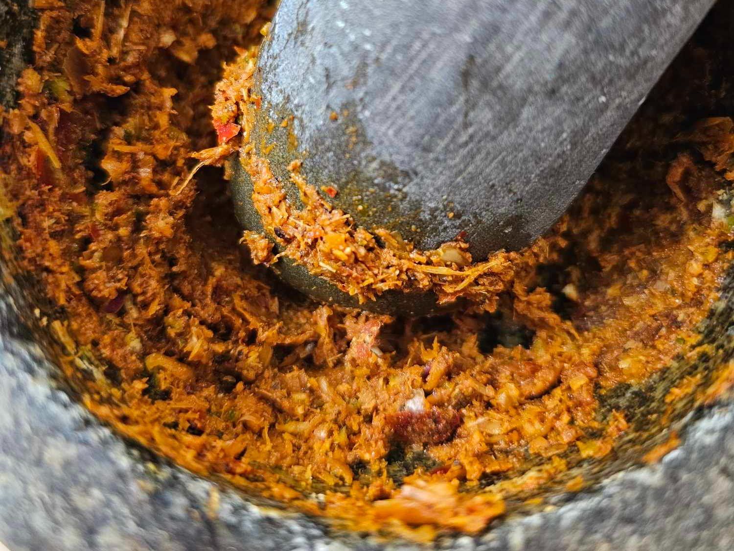 Authentic Thai Cooking Experience with Local Fresh Market Tour