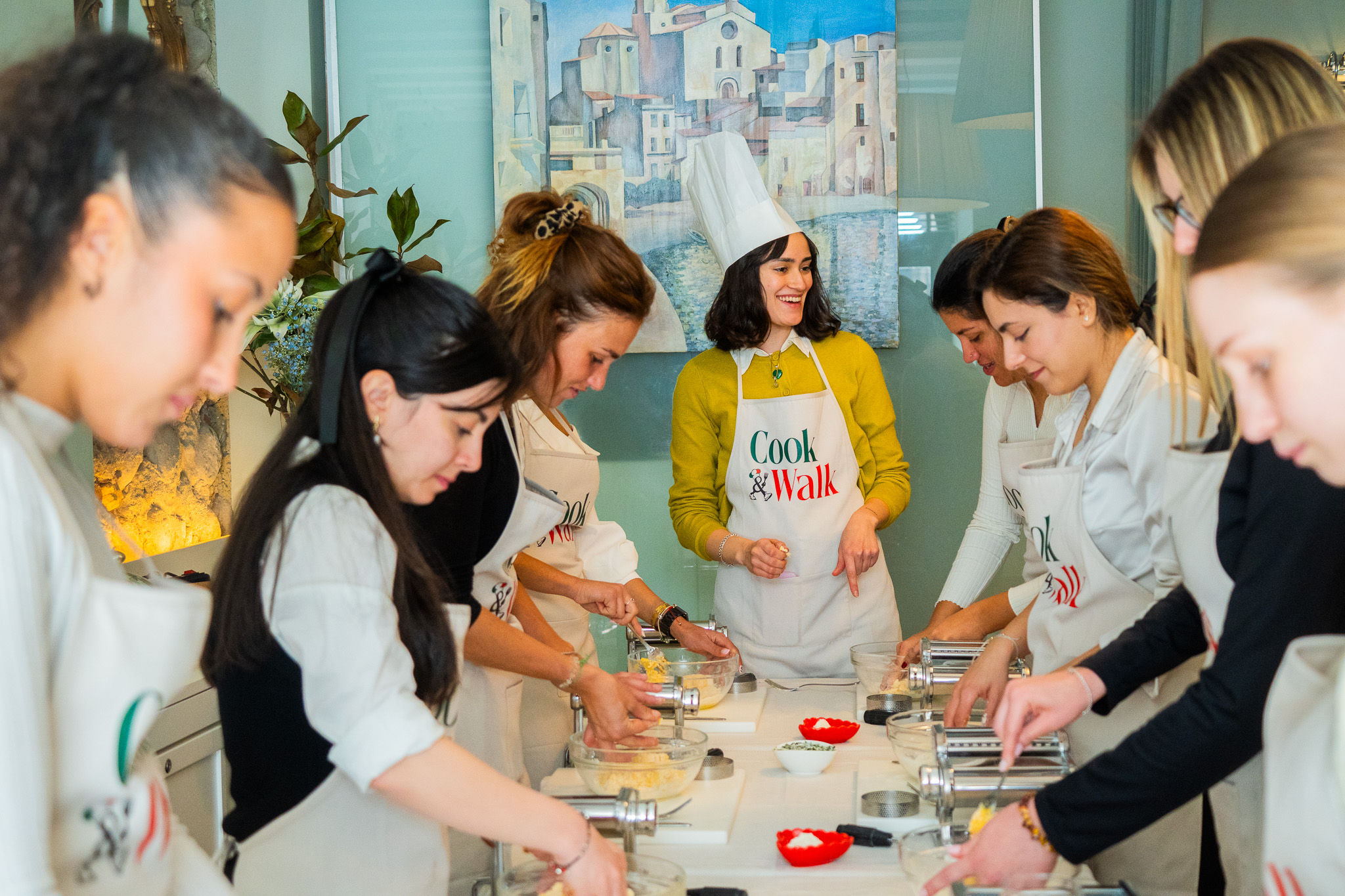 Clase de cocina de pasta fresca y tiramisú con degustación de helado.