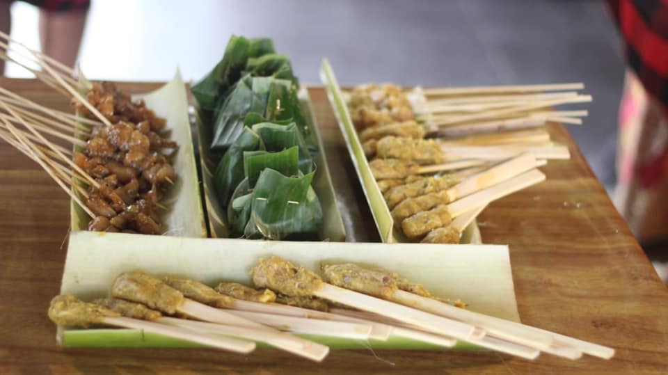 Cooking Class in Laplapan Village with Market and Rice Field Tour