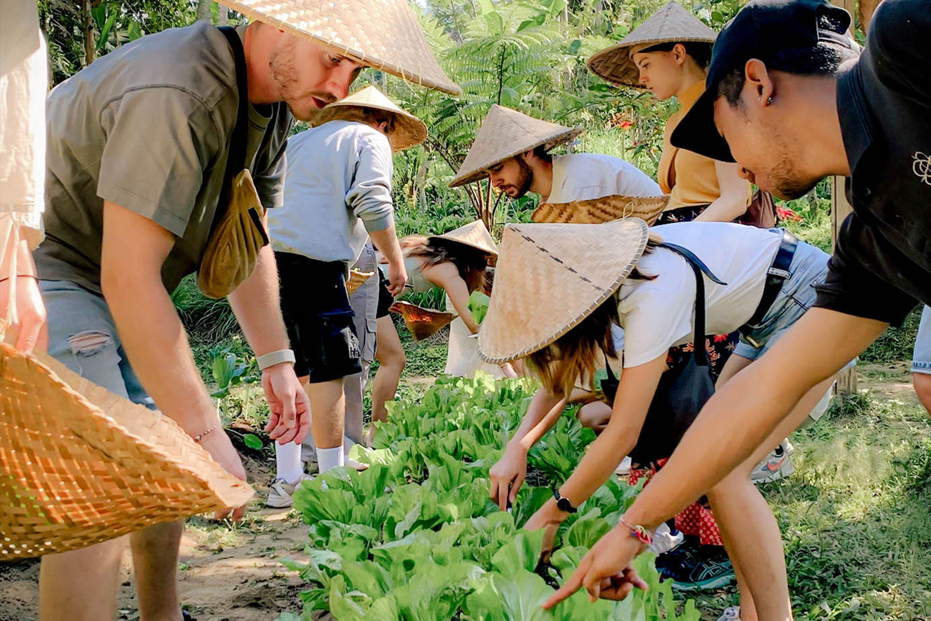 Advanced Balinese Cooking Class in a Family Farm