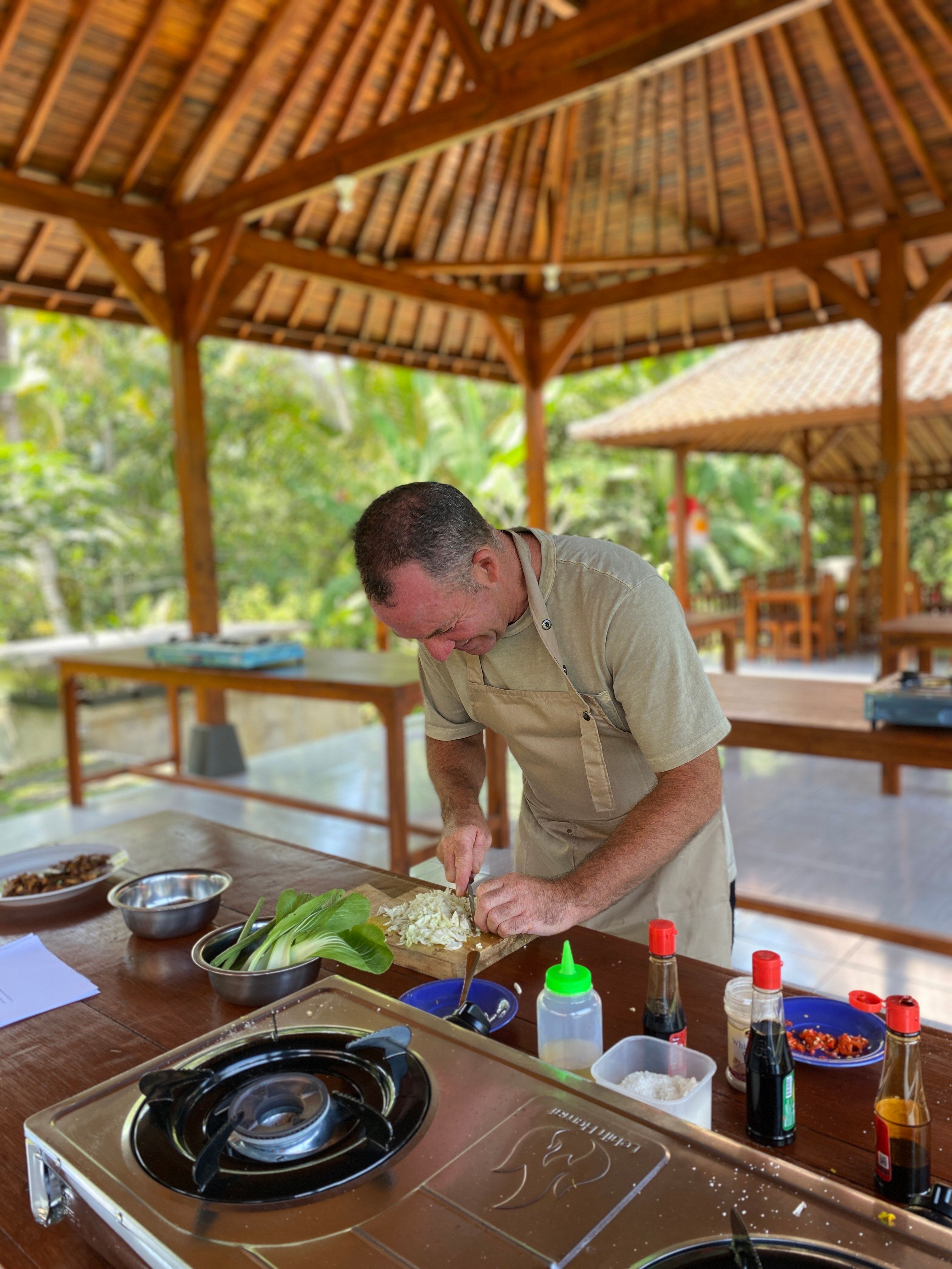 Balinese Cooking Class in Organic Farm with Traditional Market Tour
