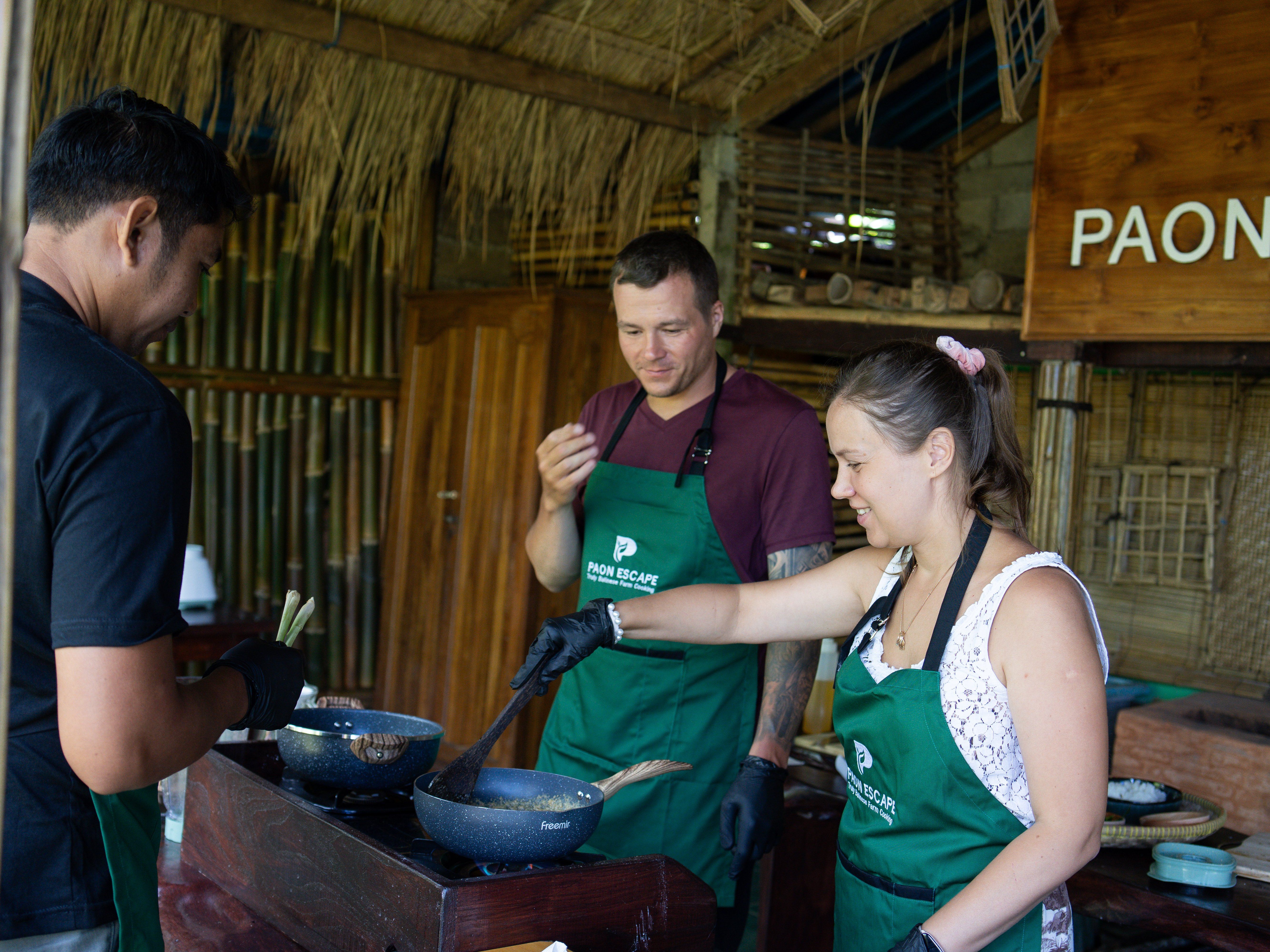 Authentic Balinese Farm-to-Table Cooking Class in Ubud with Market Visit