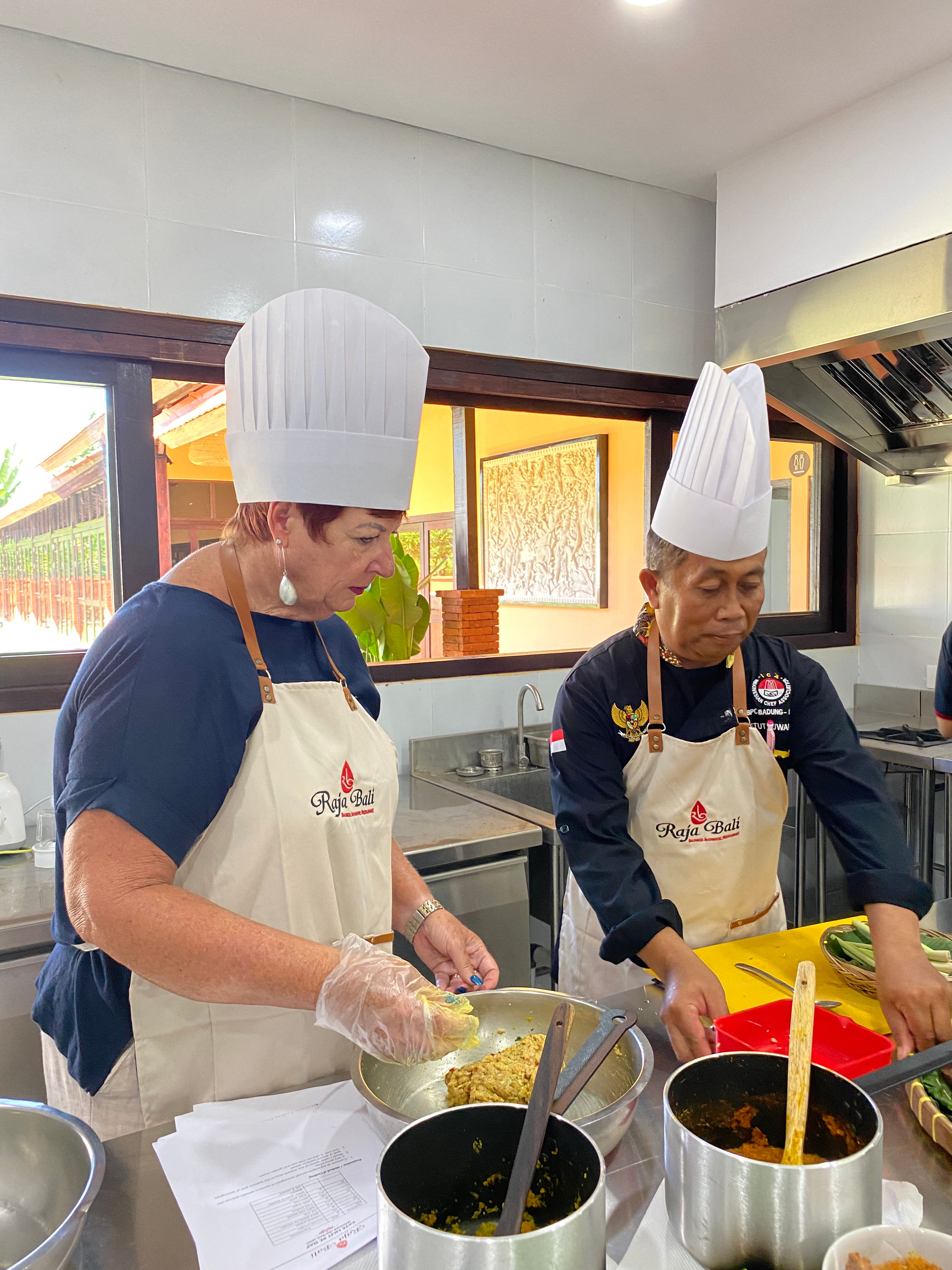Balinese Cooking Class with a Spice and Herb Garden Visit