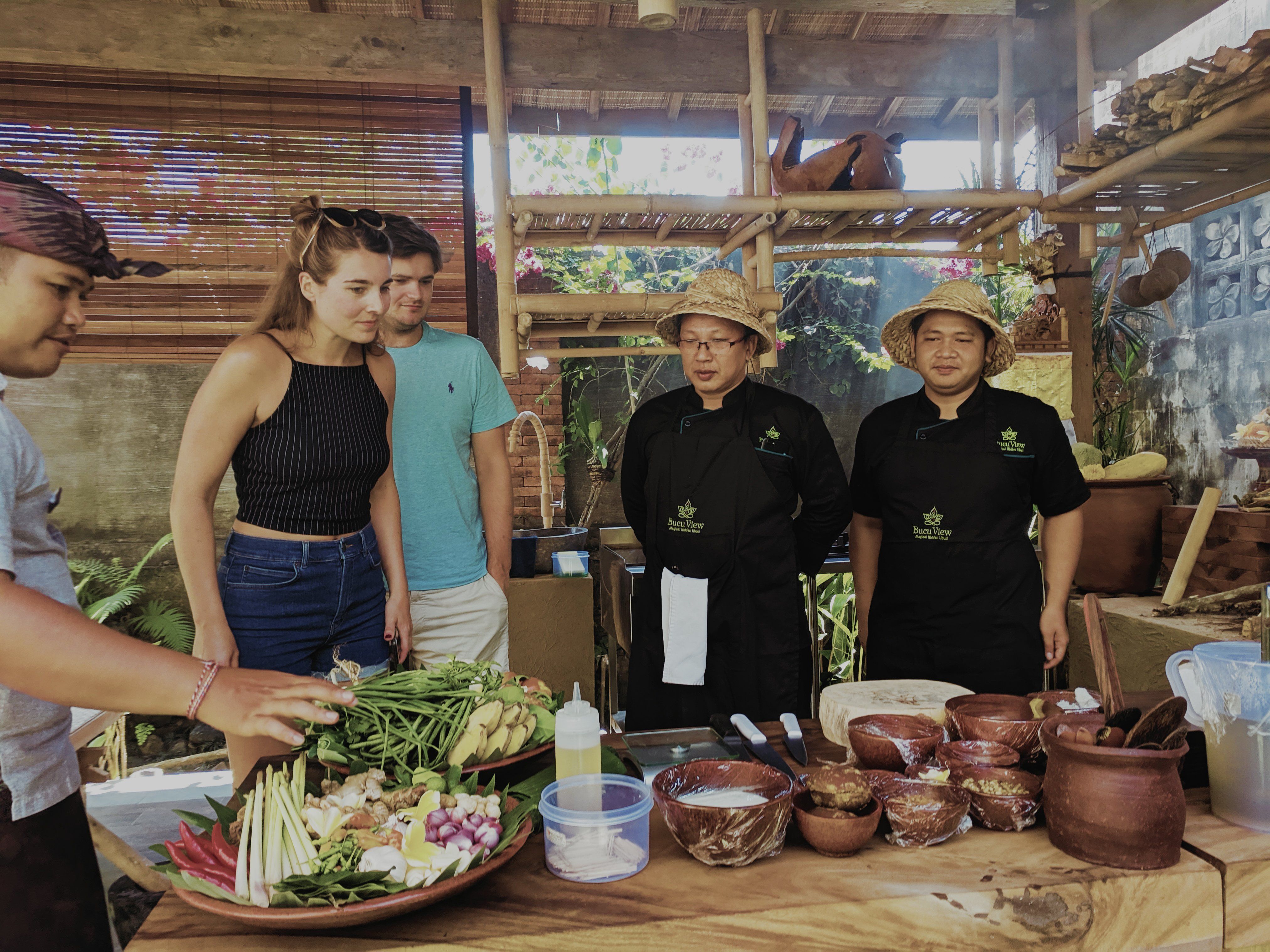Balinese Cooking Experience and Market Tour with Lunch