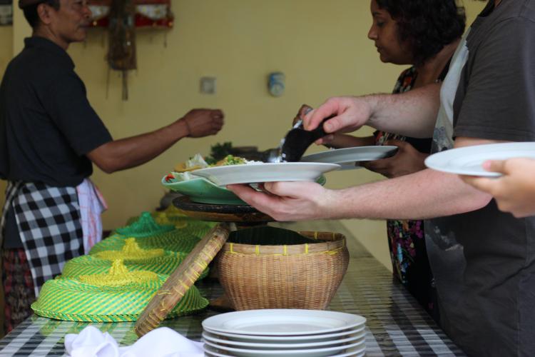Periuk – Traditionelles balinesisches Kochprogramm und Kulturerlebnis