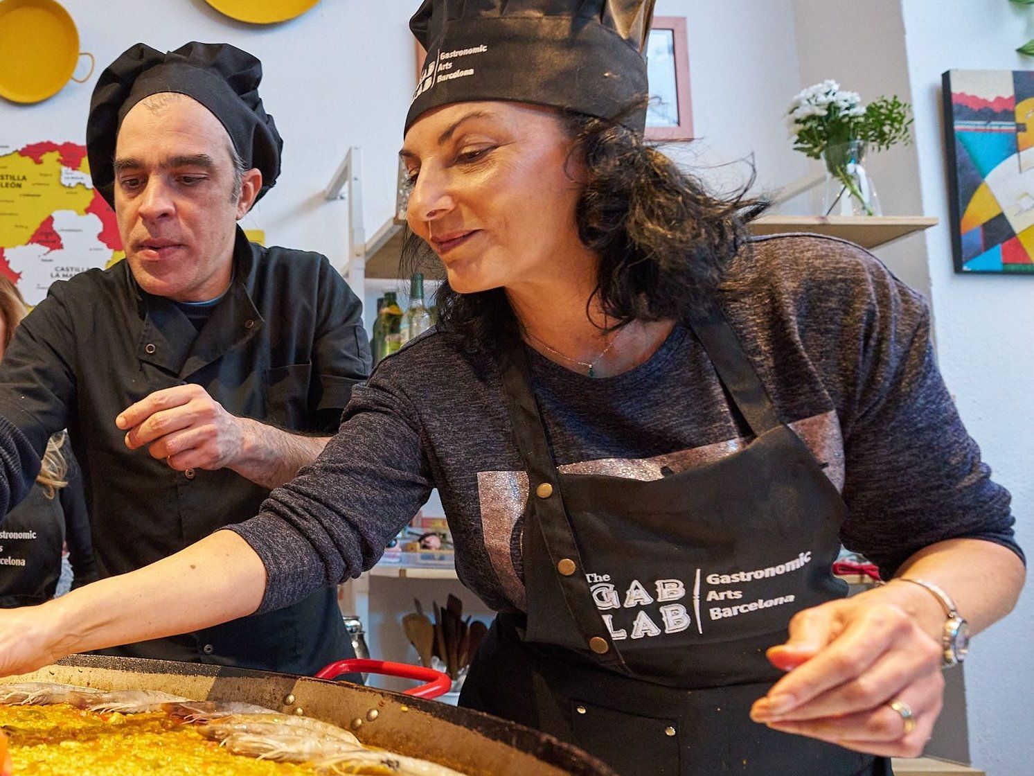 Barcelona Culinary Experience: Market Visit, Tapas, Sangria and Paella Cooking Class