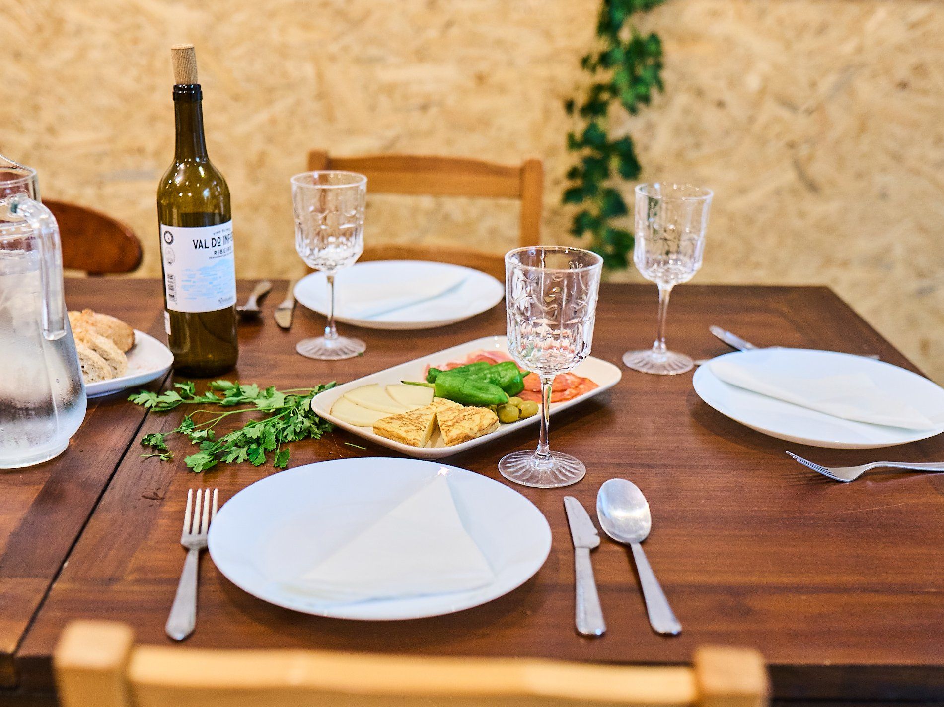 Barcelona Culinary Experience: Market Visit, Tapas, Sangria and Paella Cooking Class