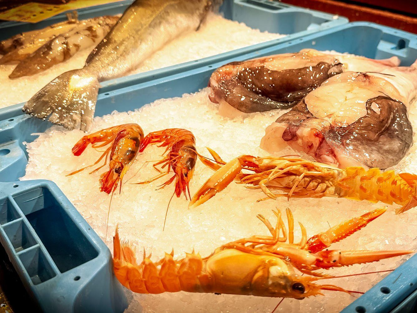 Barcelona Culinary Experience: Paella, Tapas & Sangria with Mercado de Sarrià Tour