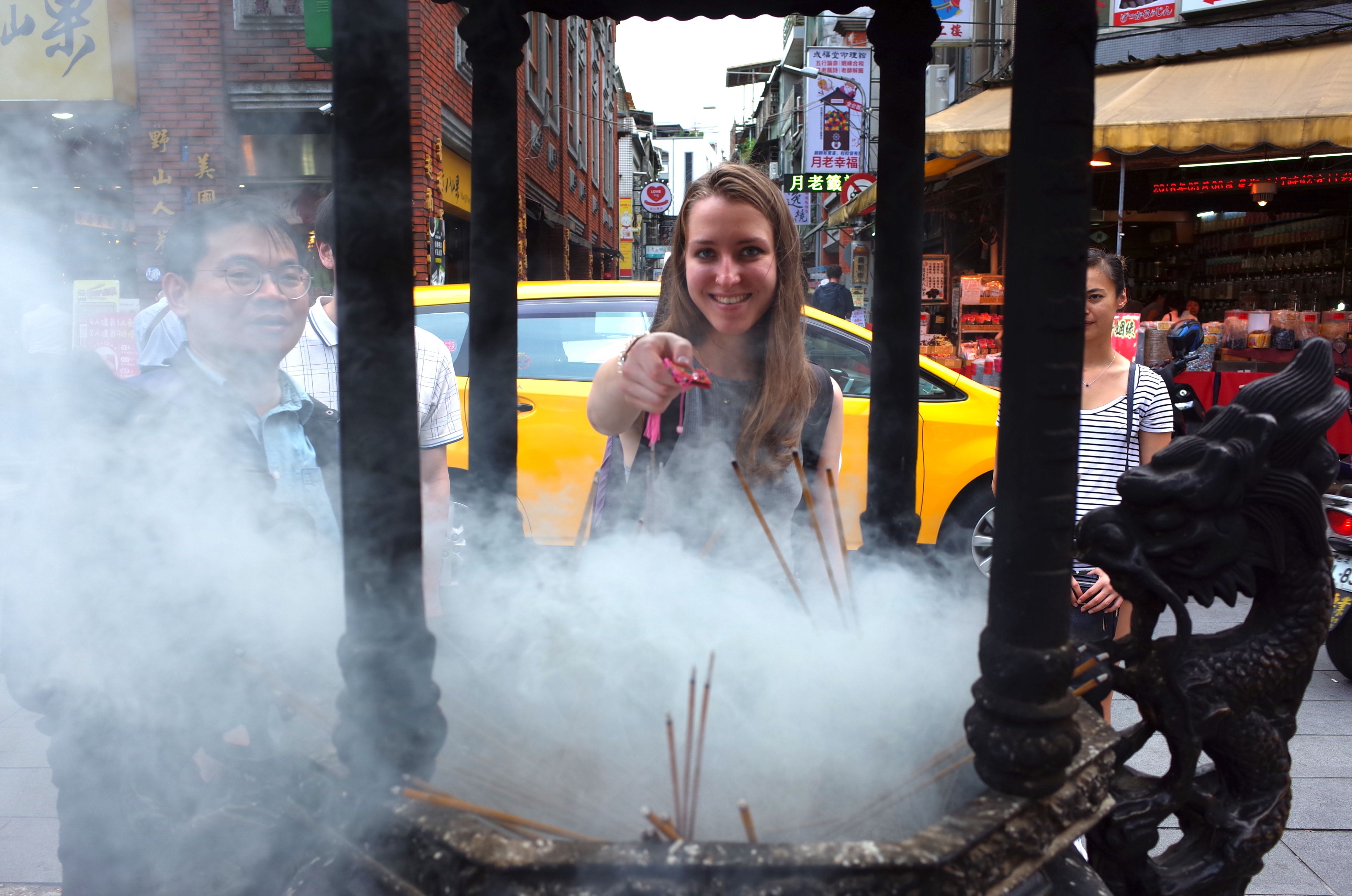 Be a Local Tea Drinker: A Walk Through Time and an Authentic Getaway in Old Taipei