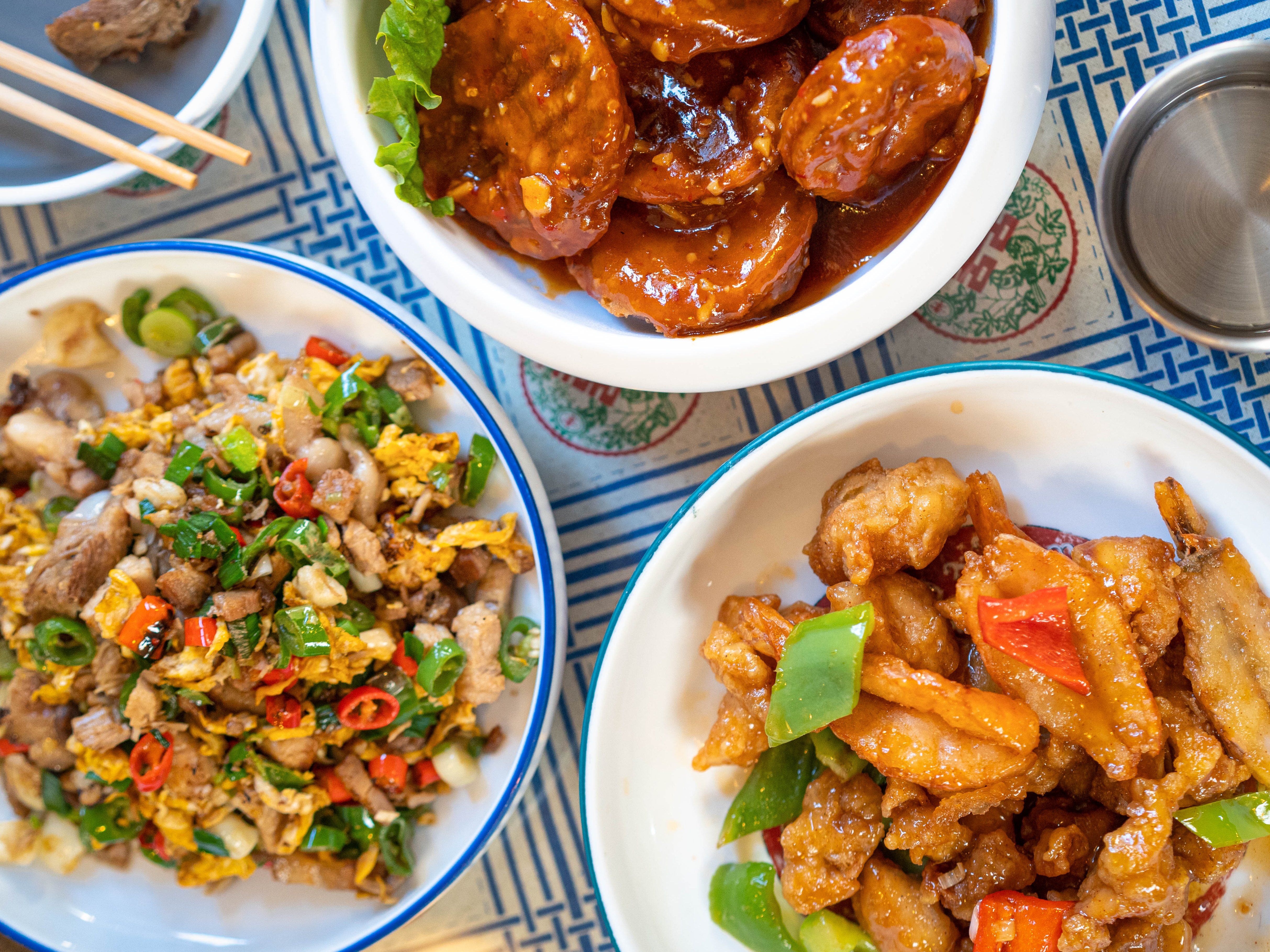 Beijing Hutong Walking Food and Beer Tour at Hidden Restaurants